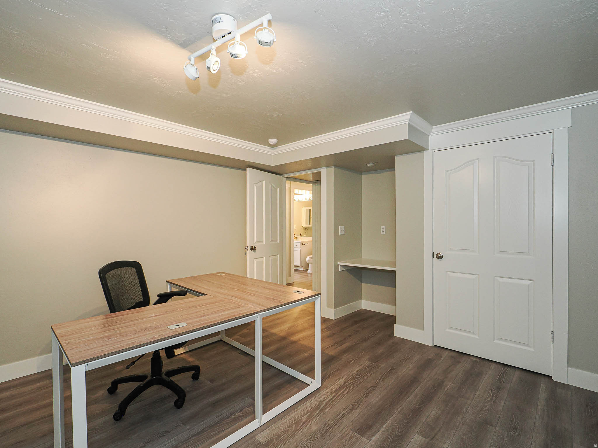 main property photo 60