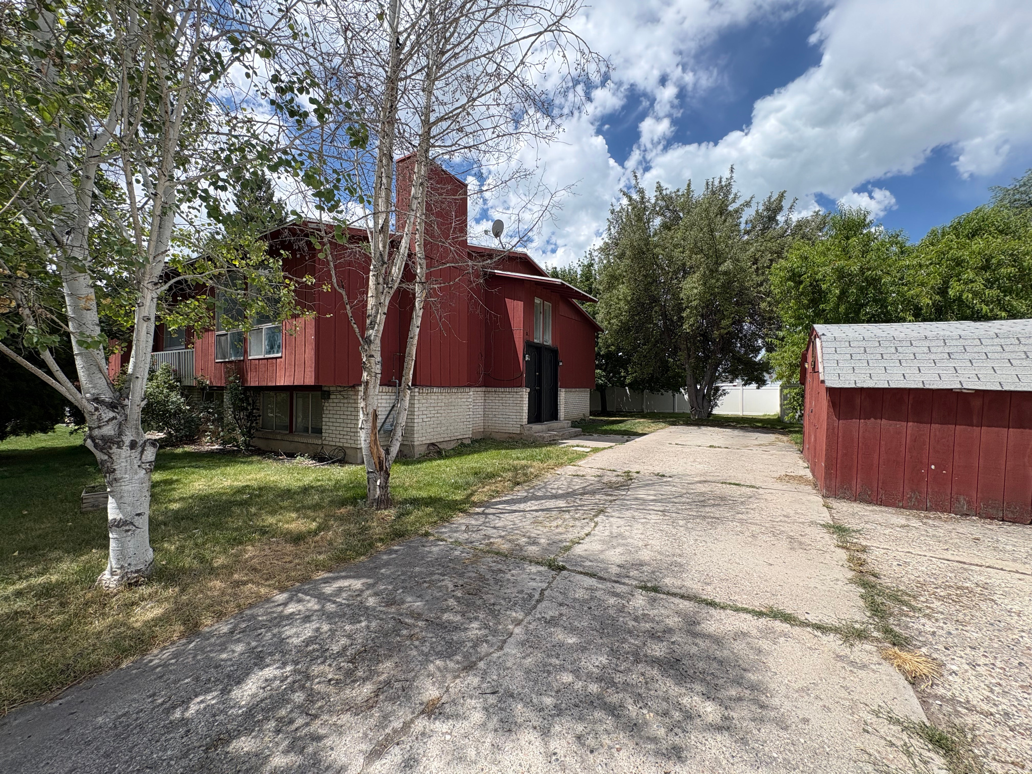 main property photo 48