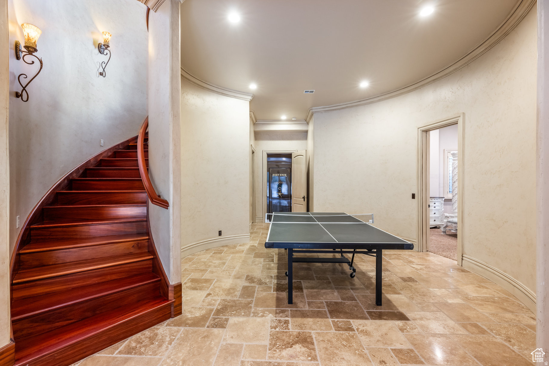 main property photo 85