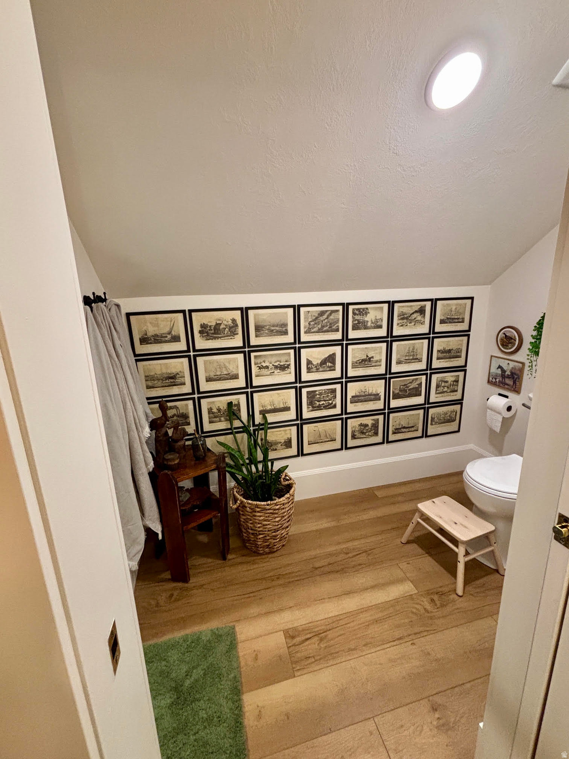 main property photo 47