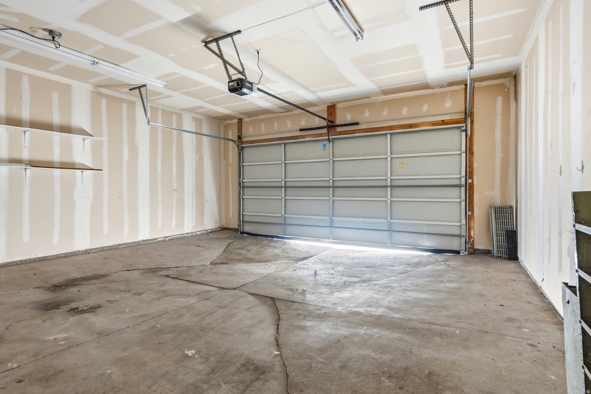 main property photo 72