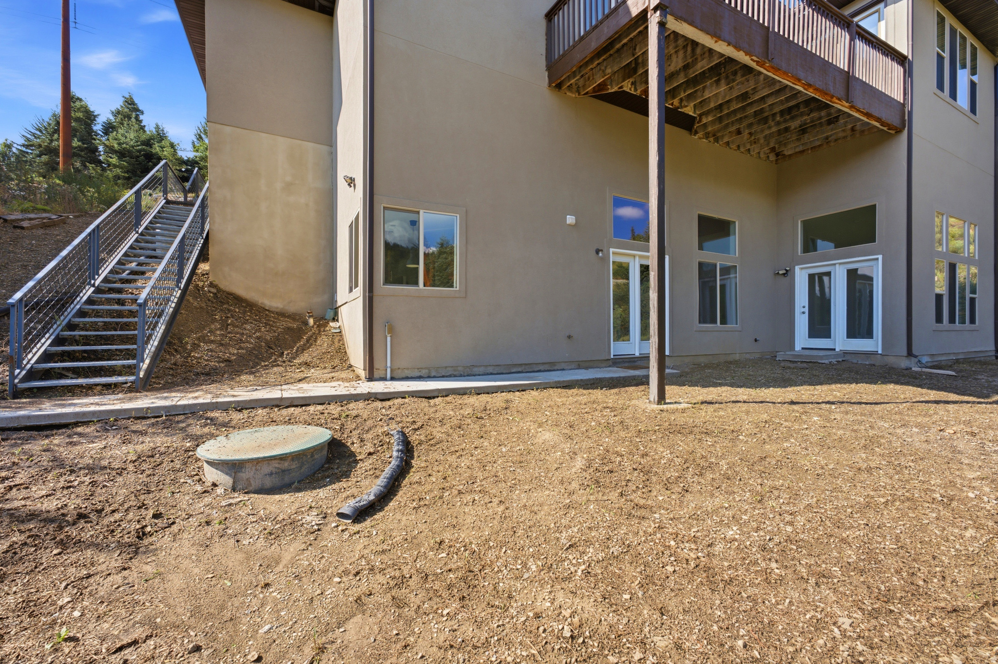 main property photo 83