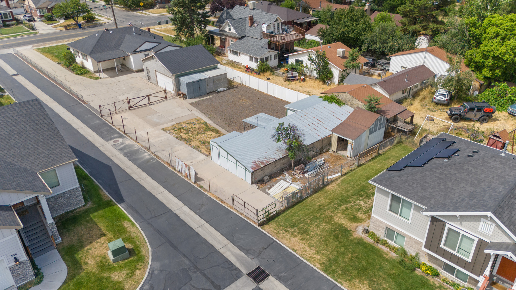 main property photo 21