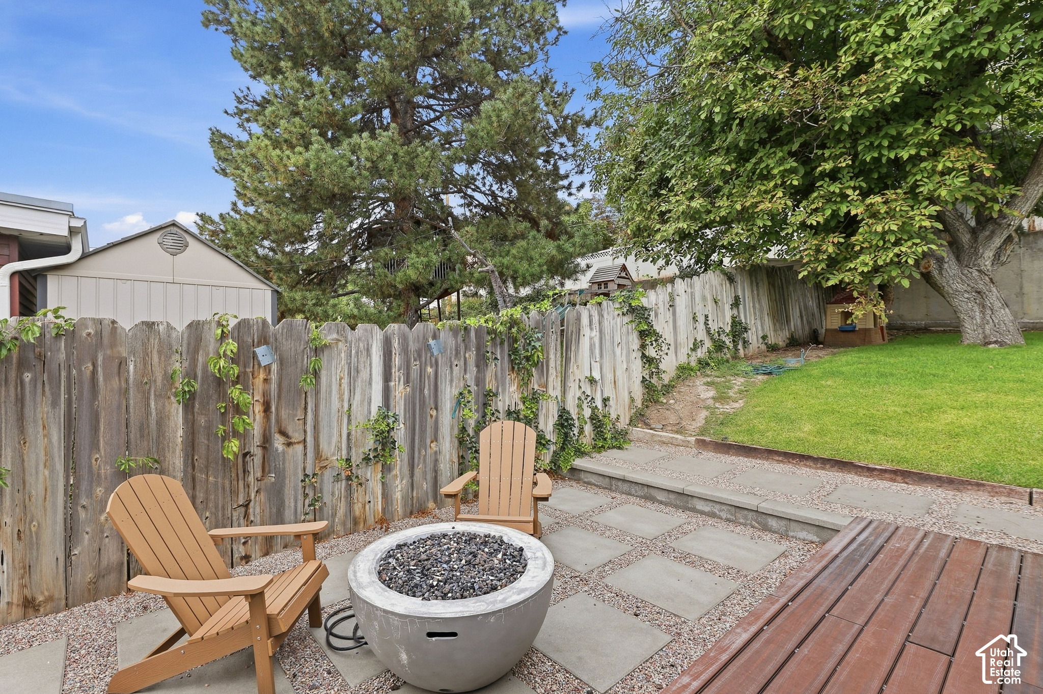 main property photo 45