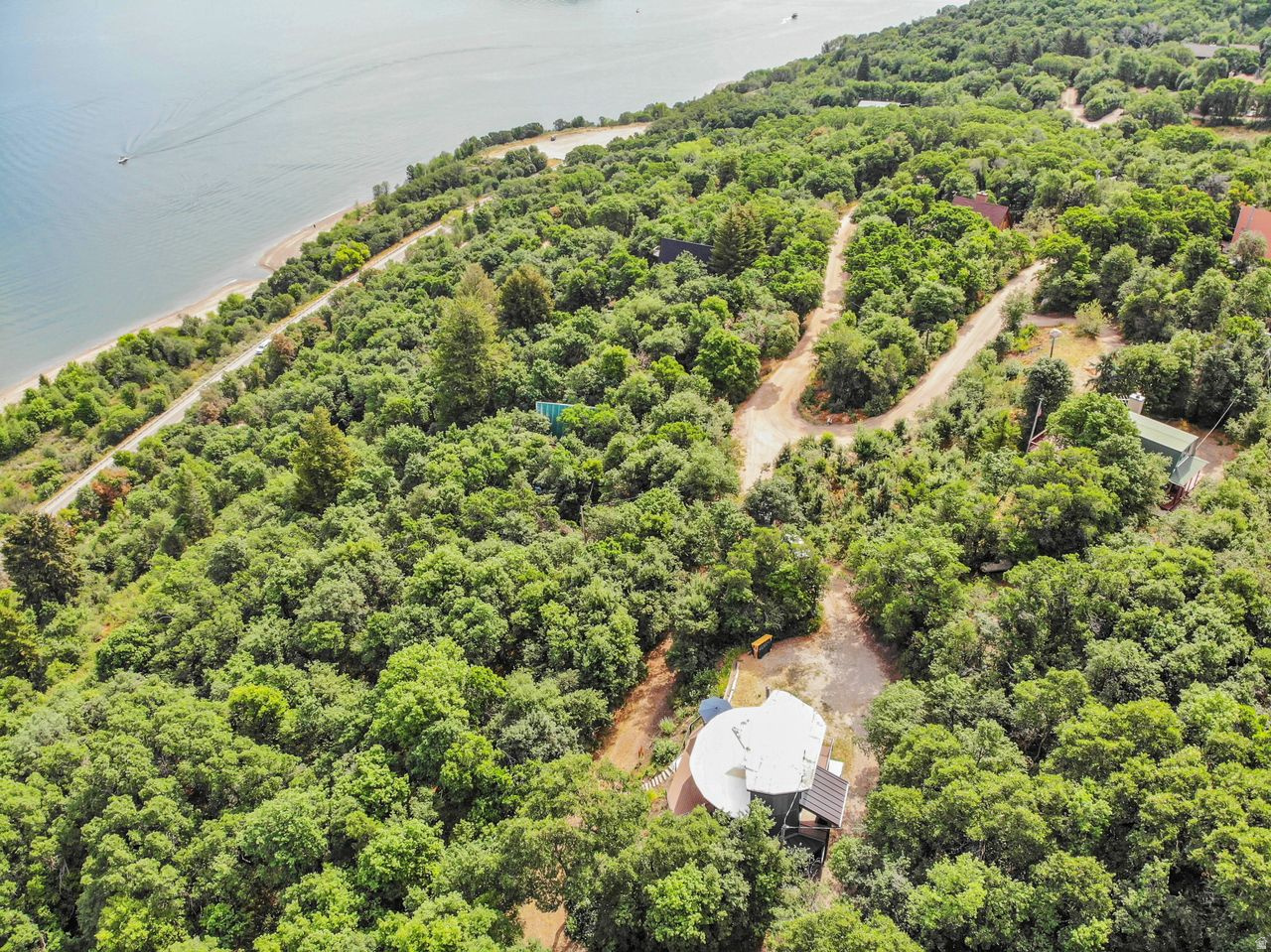 main property photo 42