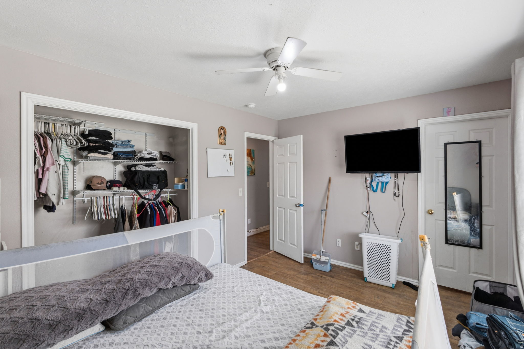 main property photo 15