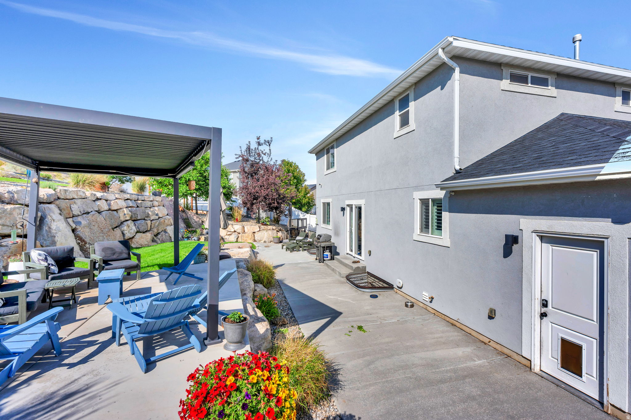 main property photo 33