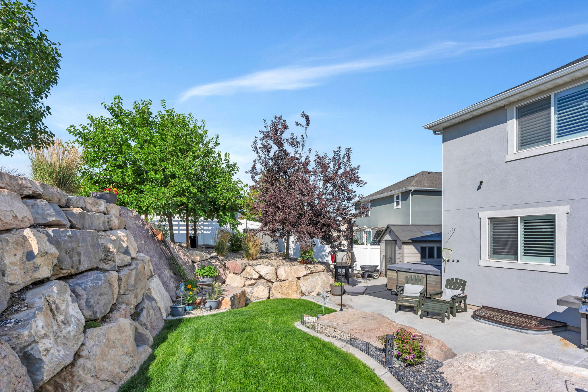 main property photo 45
