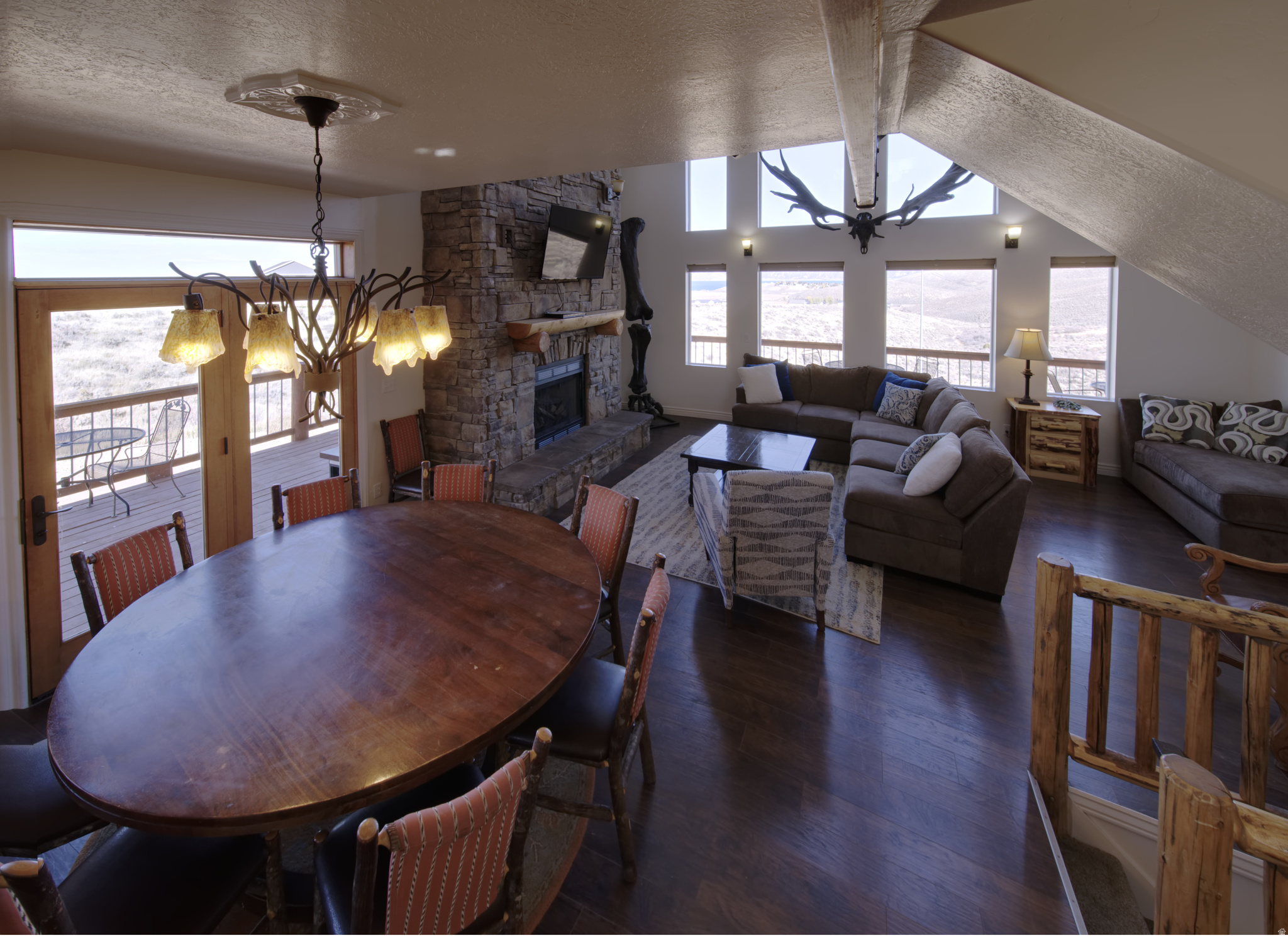 main property photo 58