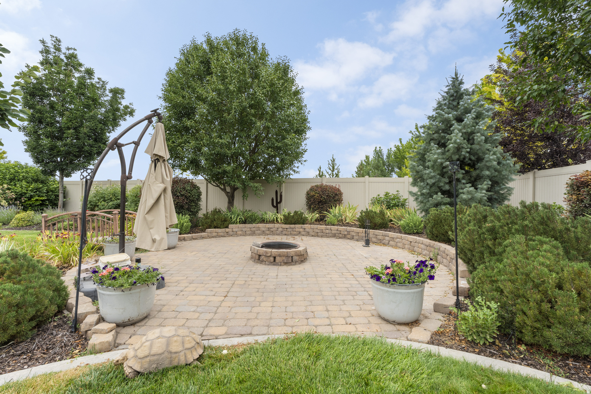 main property photo 51