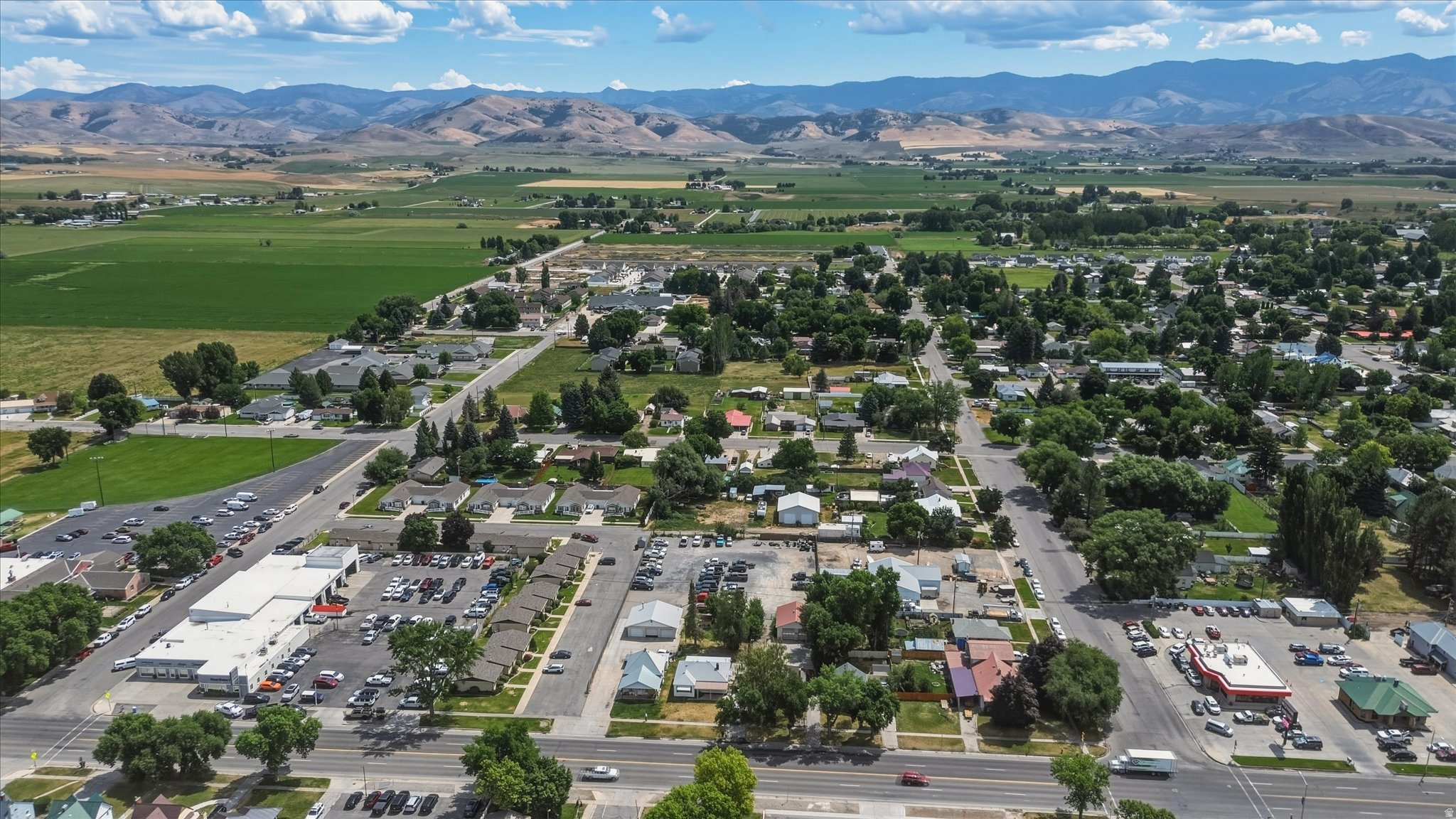 main property photo 18