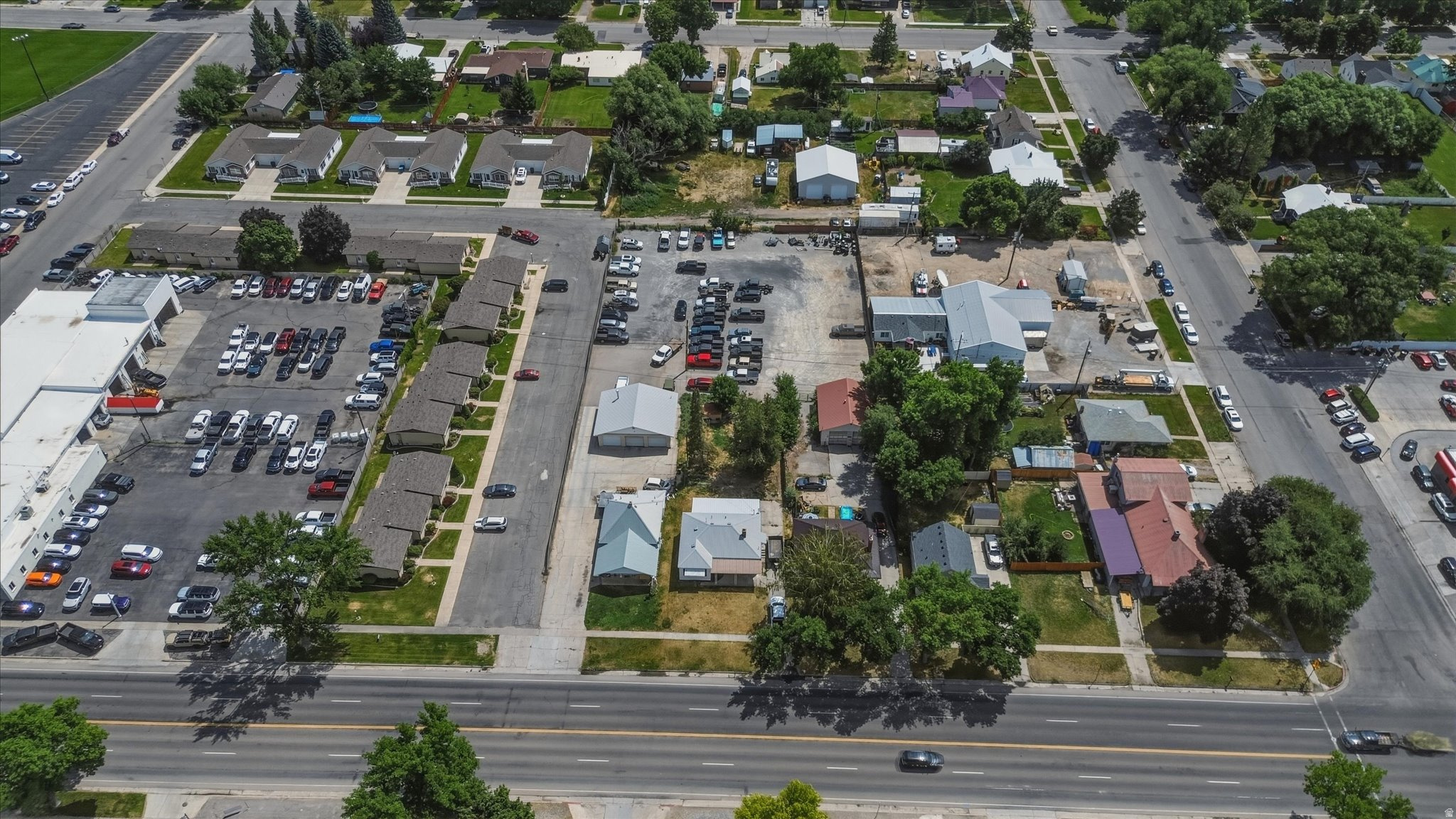 main property photo 8