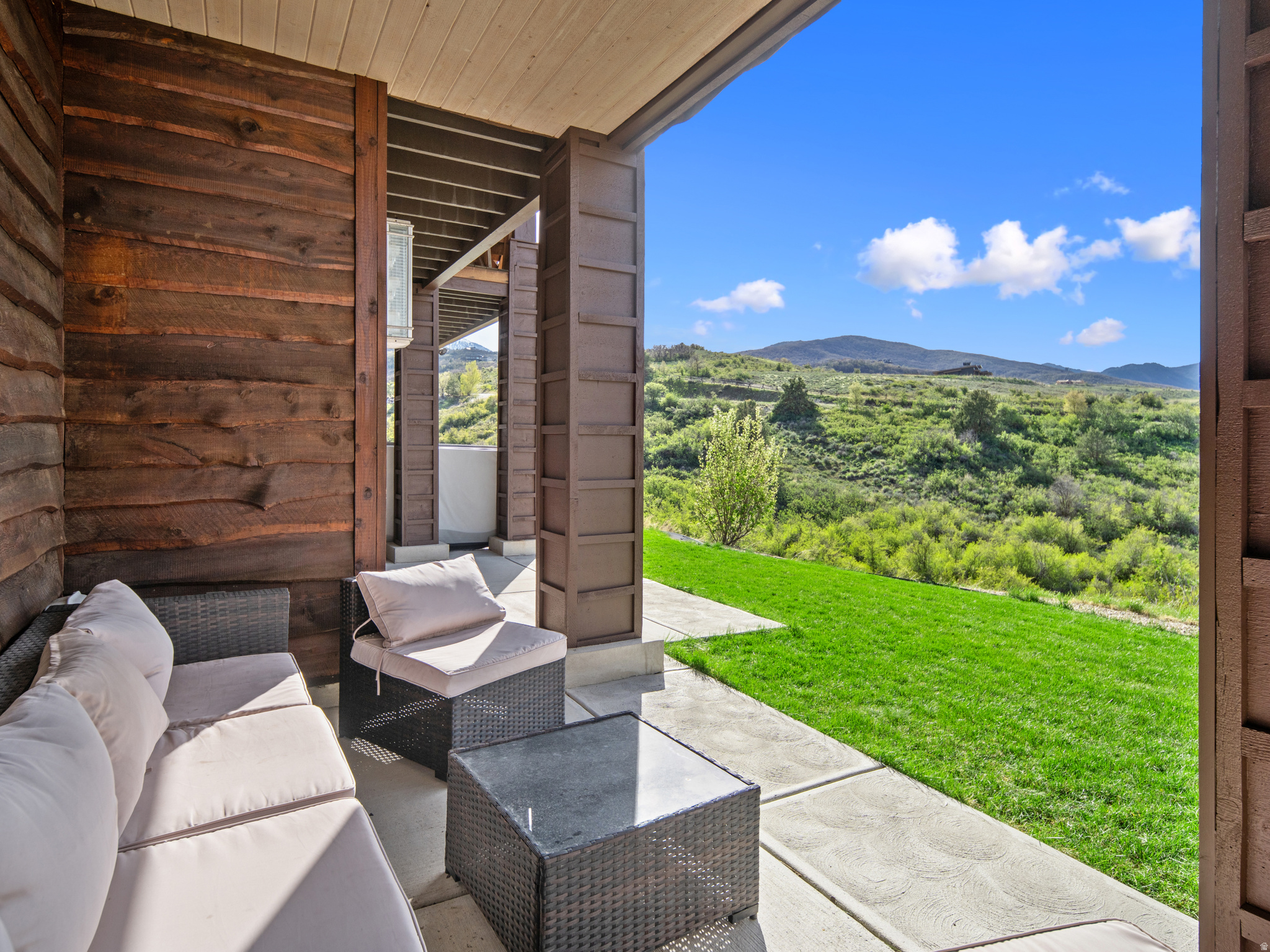 main property photo 73
