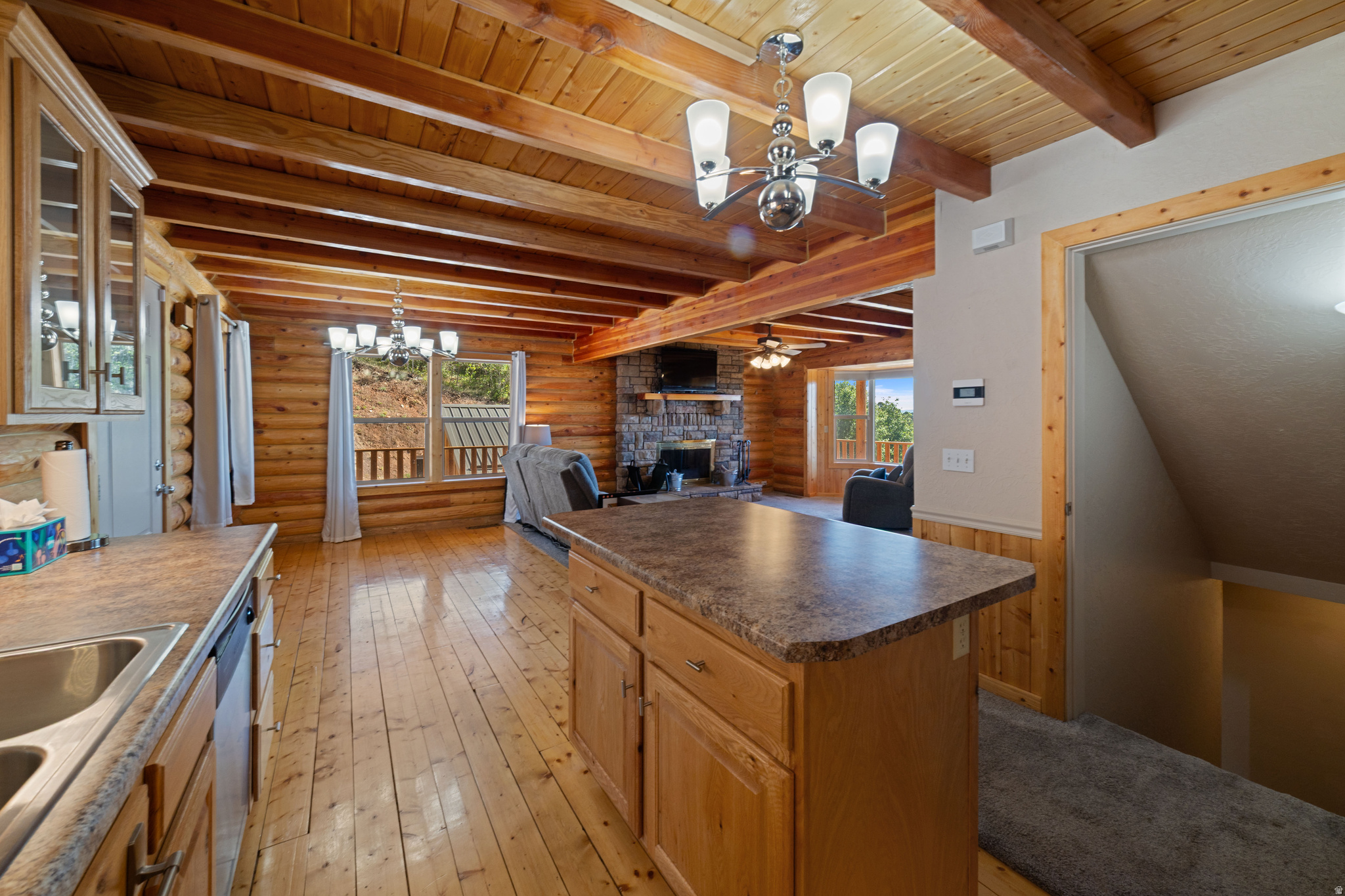 main property photo 14