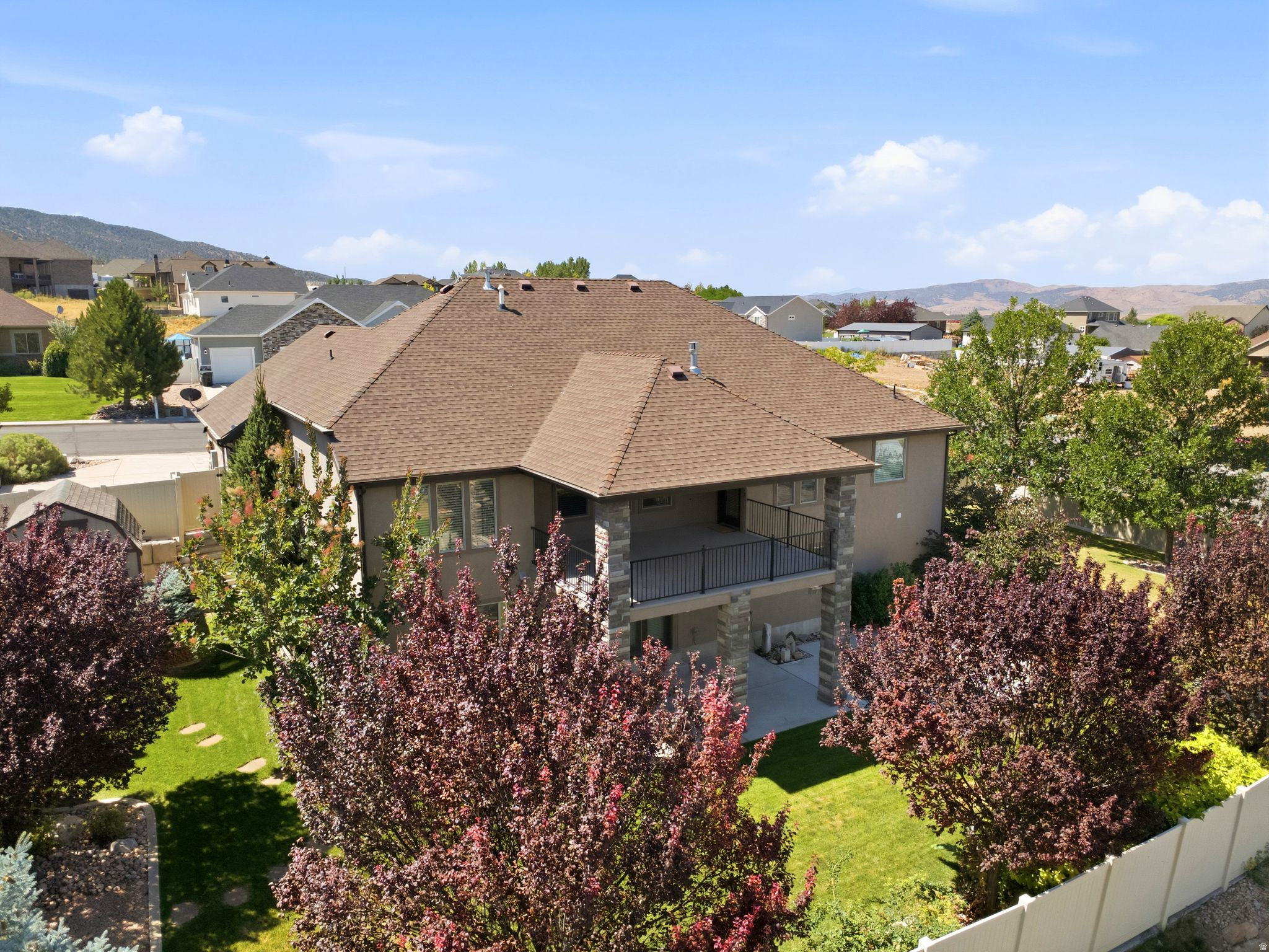 main property photo 66