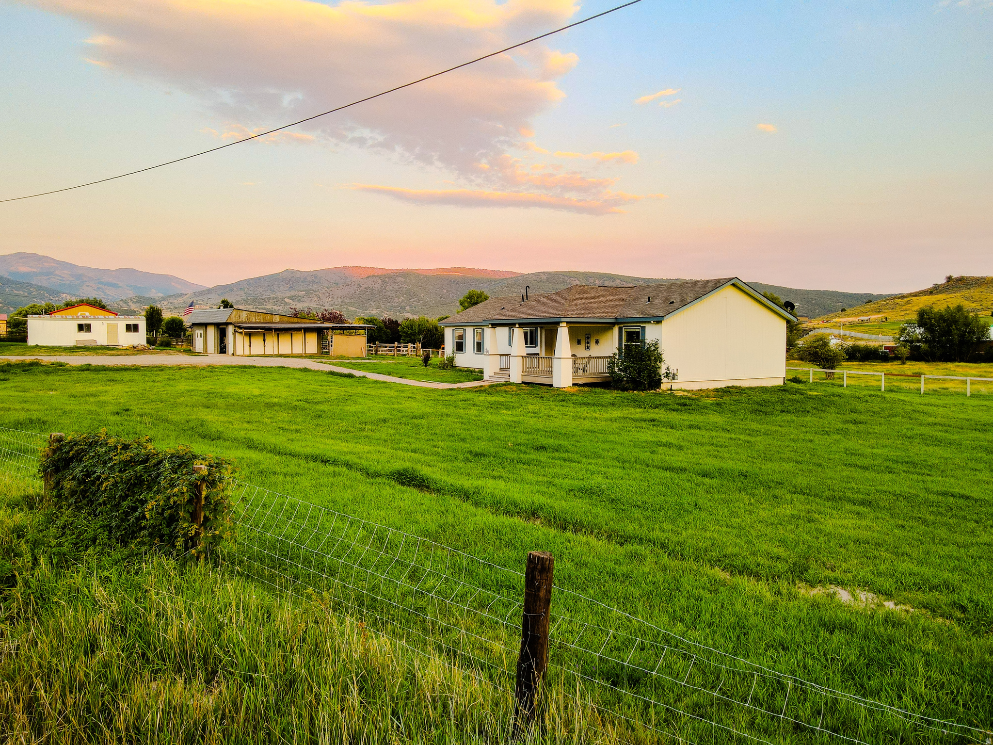 main property photo 20