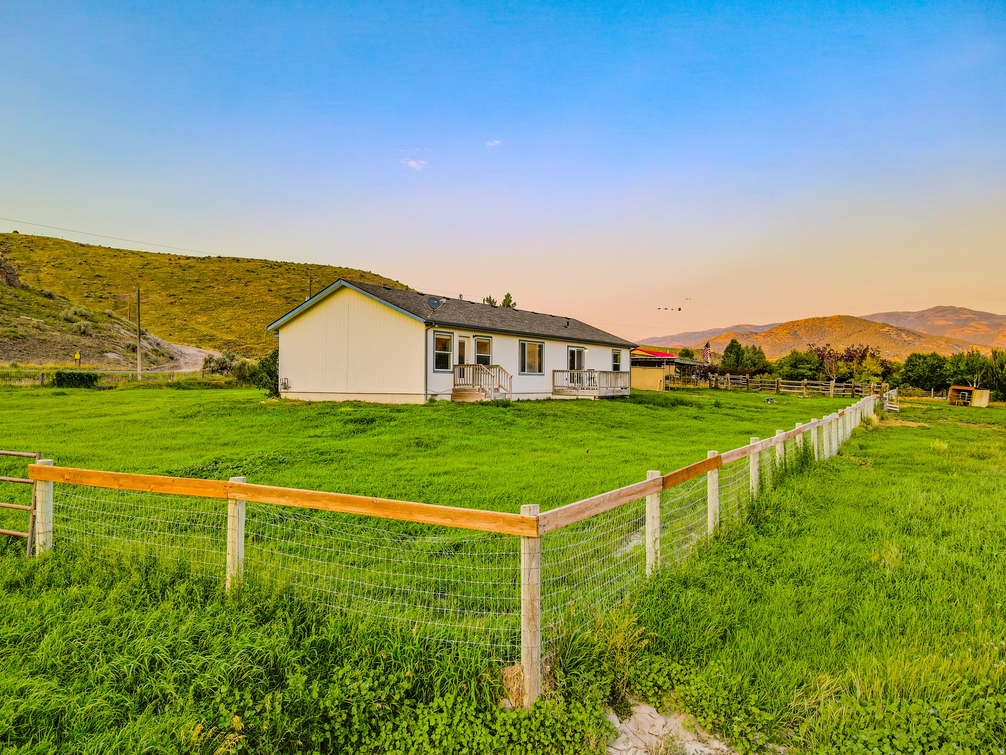 main property photo 21