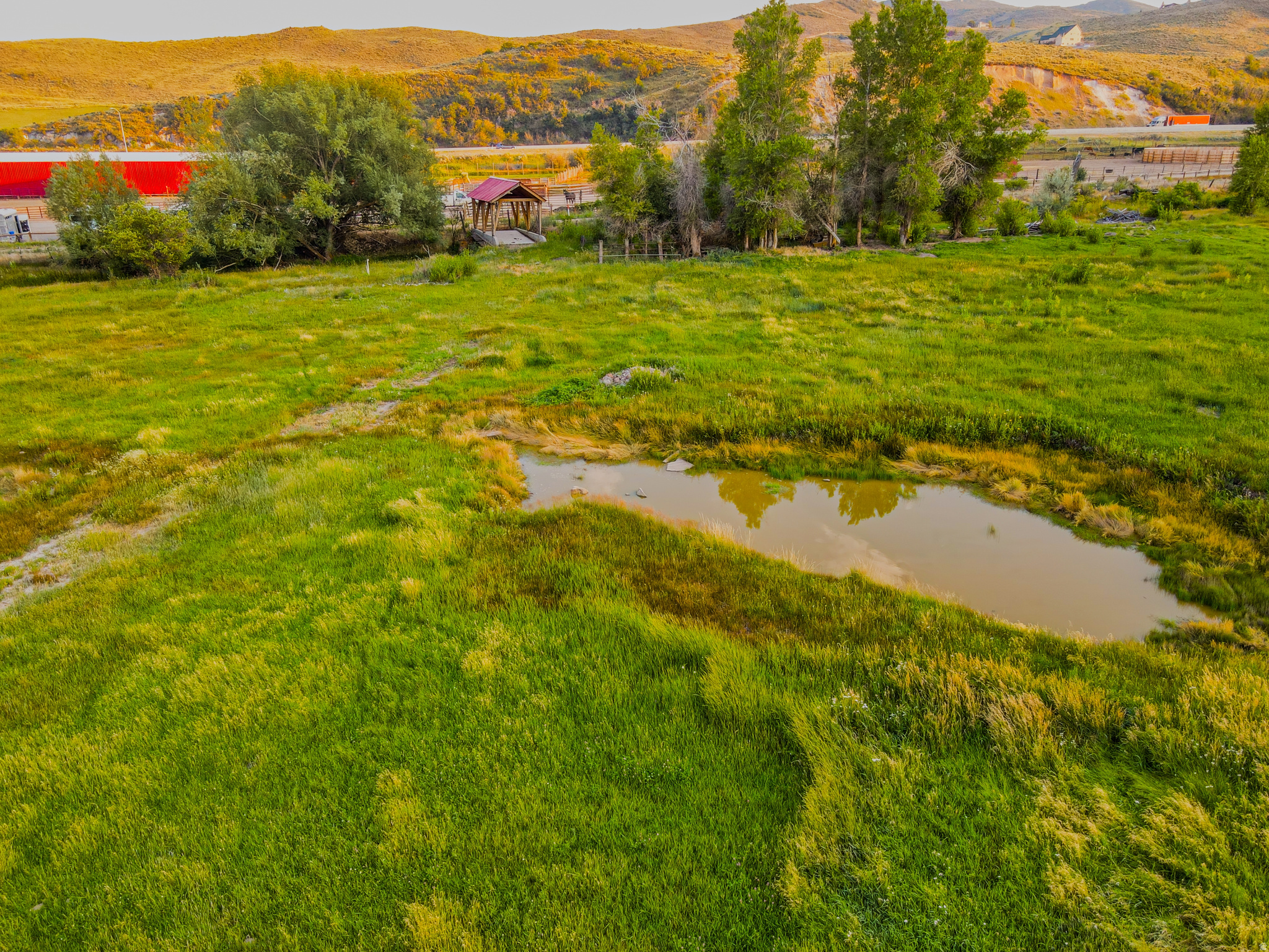 main property photo 22
