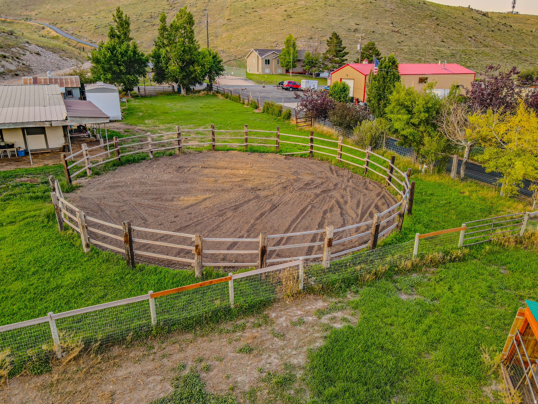 main property photo 30
