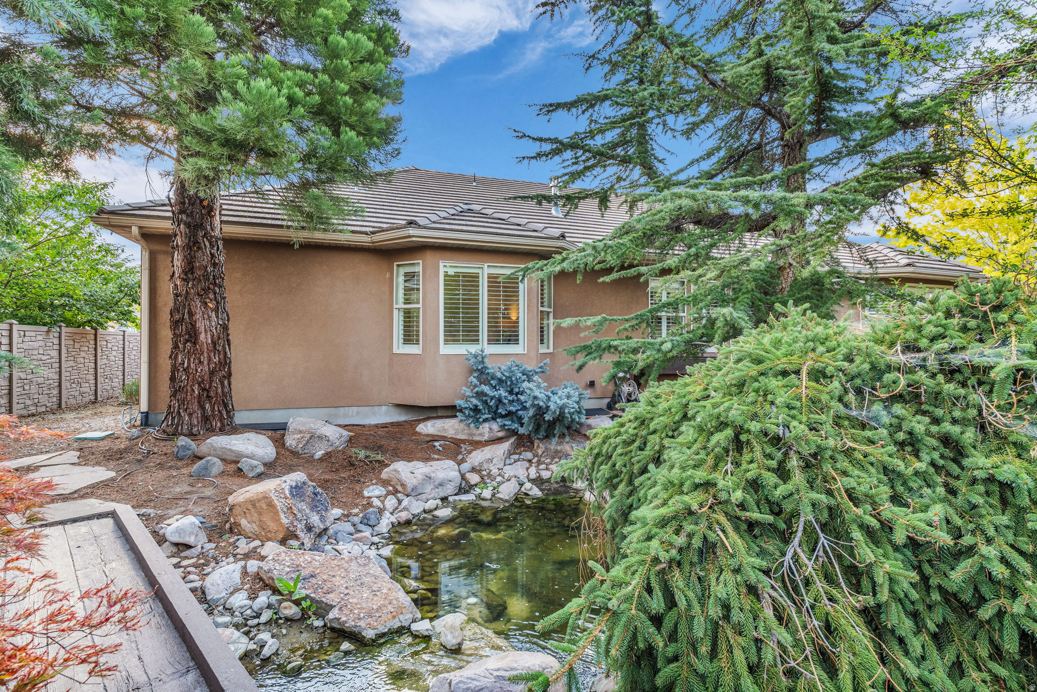 main property photo 48