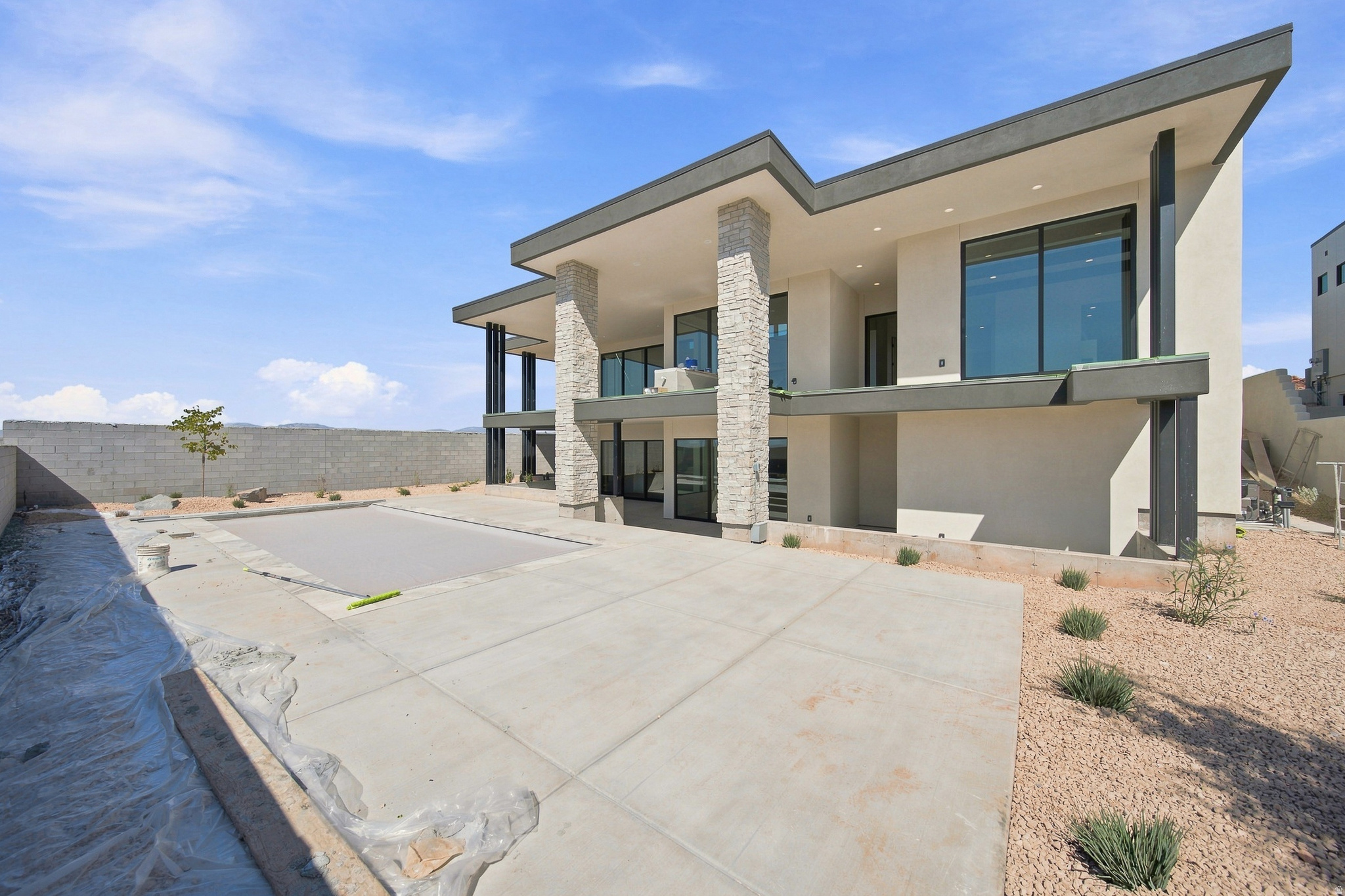 main property photo 57