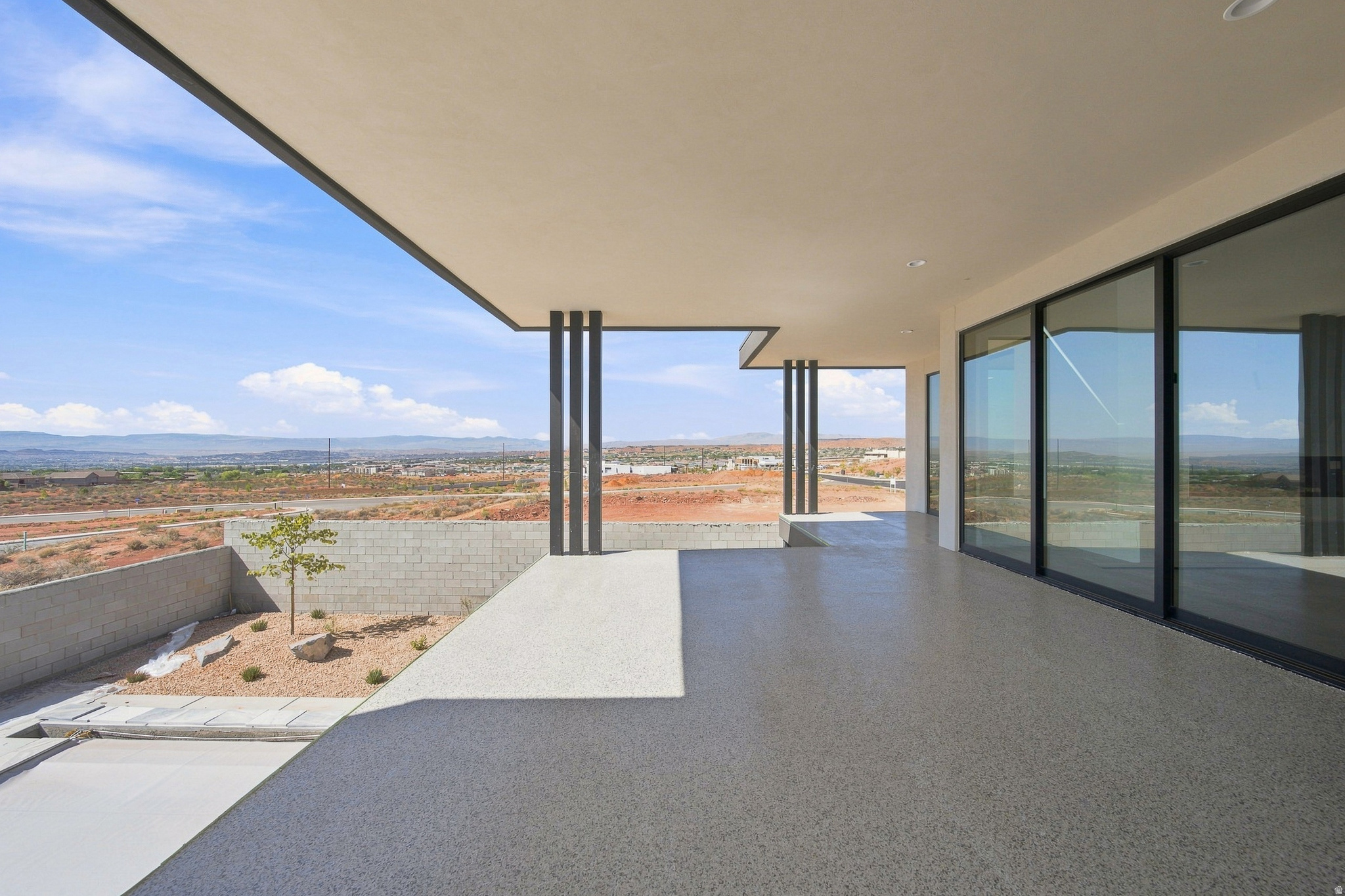 main property photo 61