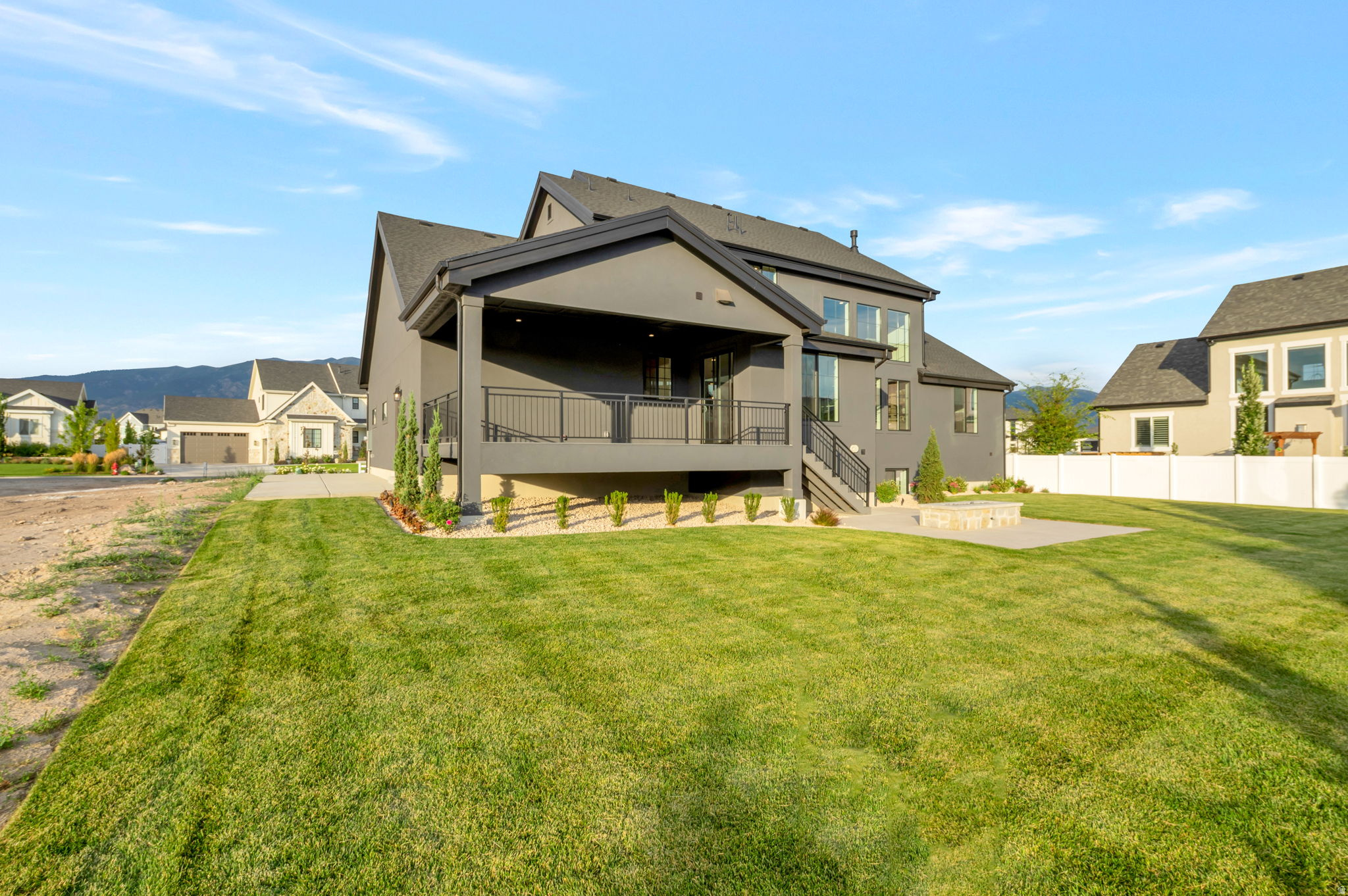 main property photo 57