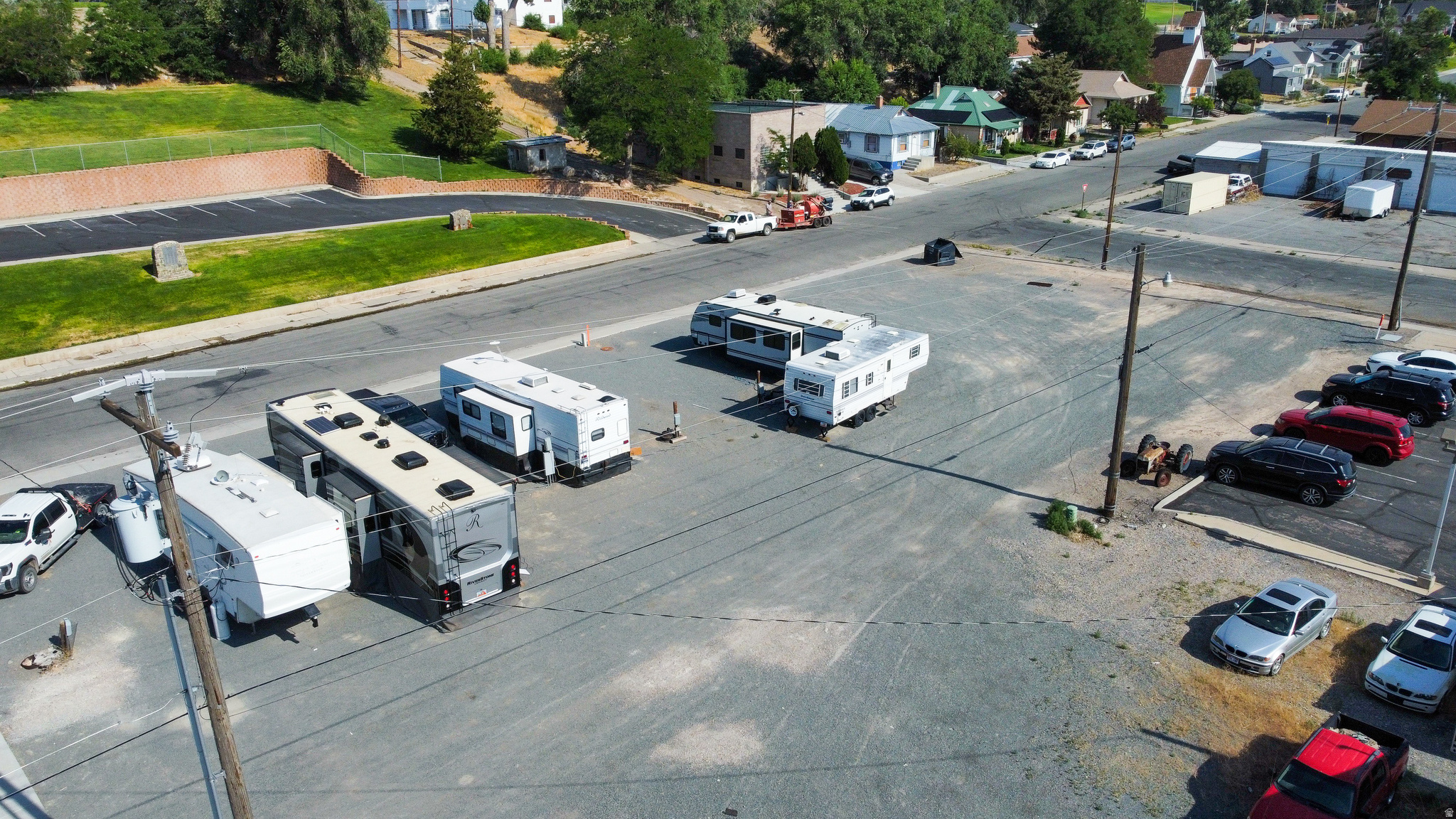 main property photo 6