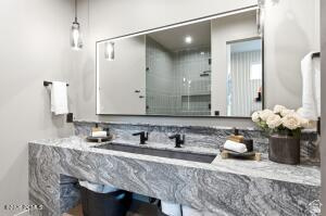 main property photo 88