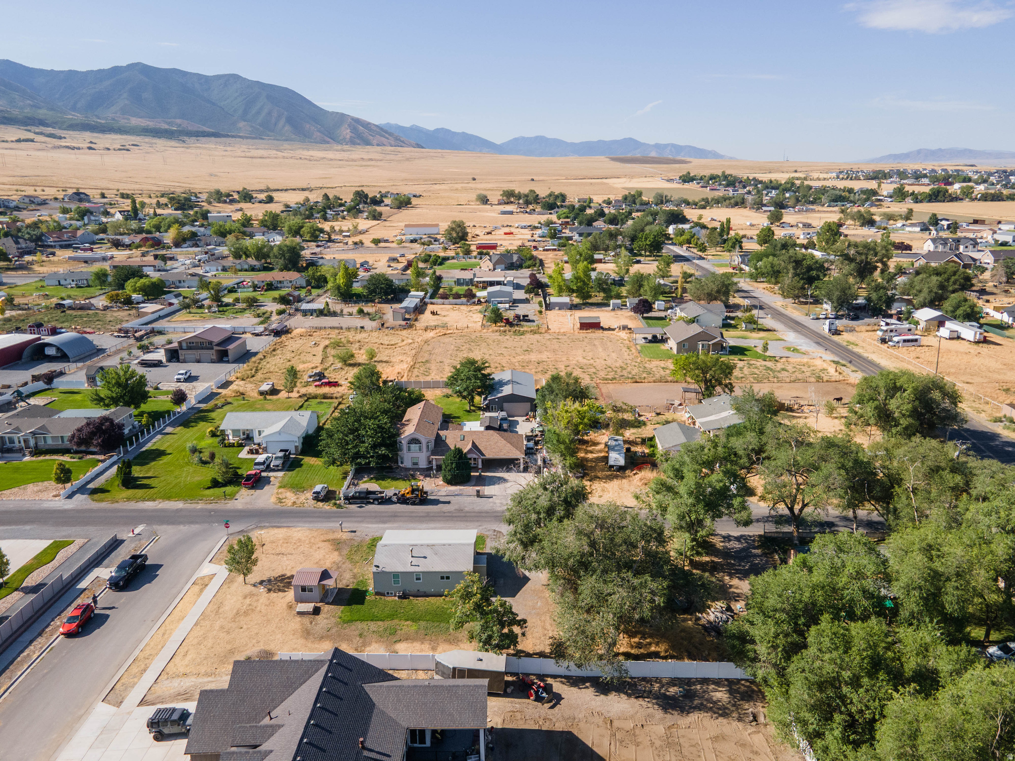 main property photo 29