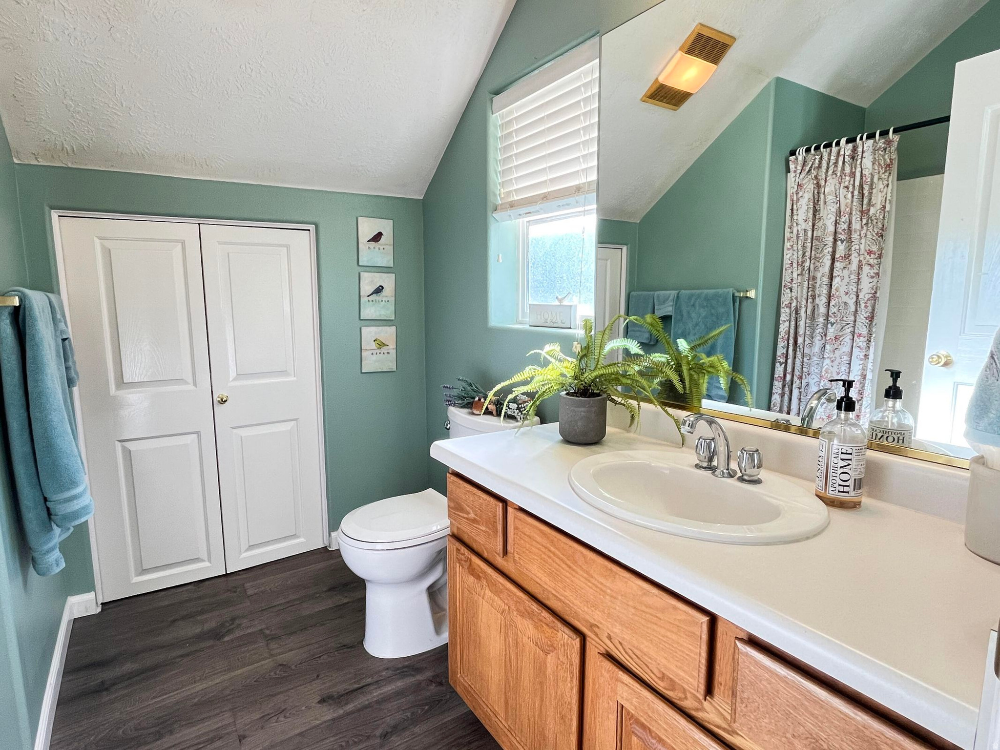 main property photo 54