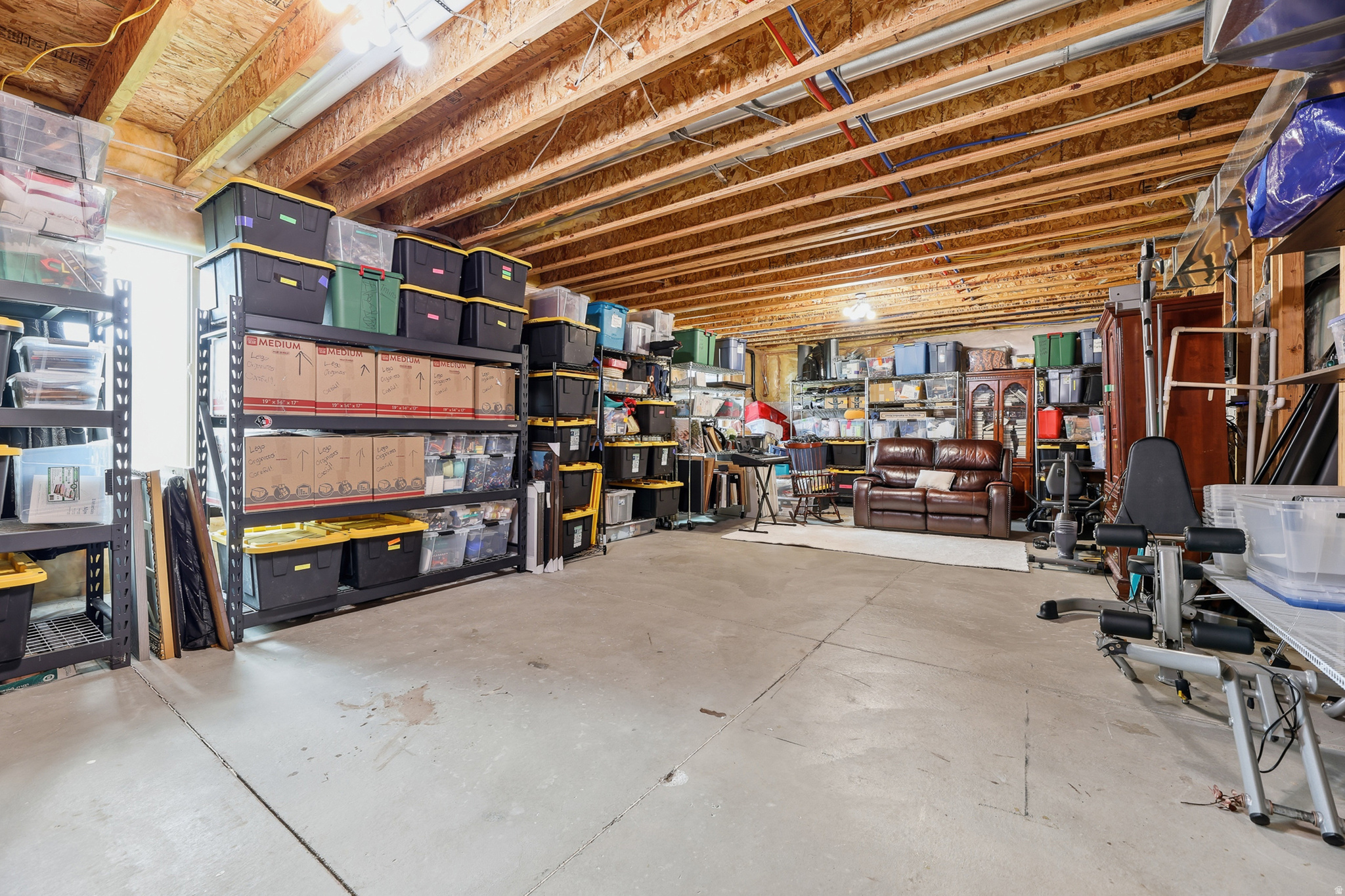 main property photo 37