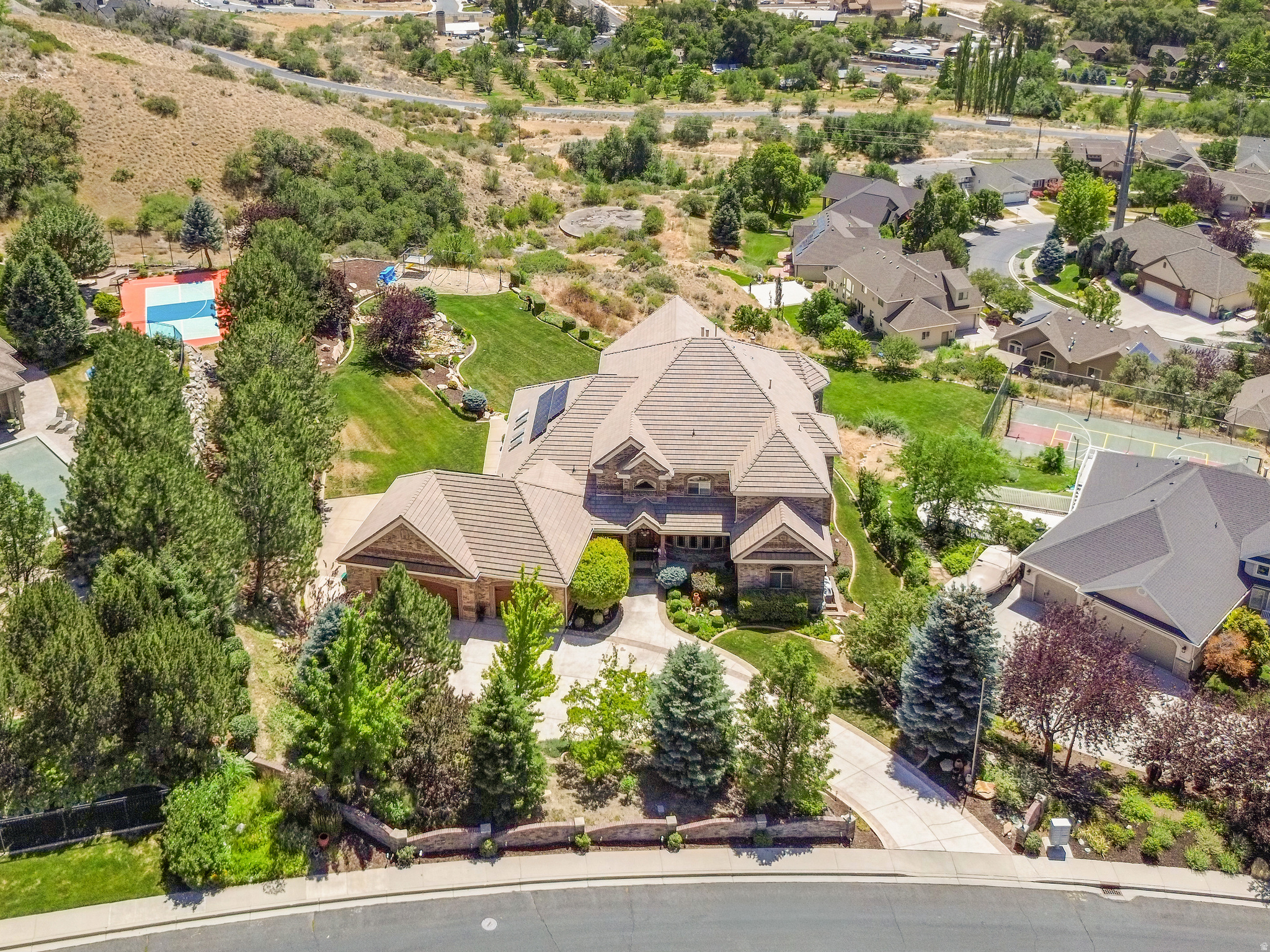 main property photo 96
