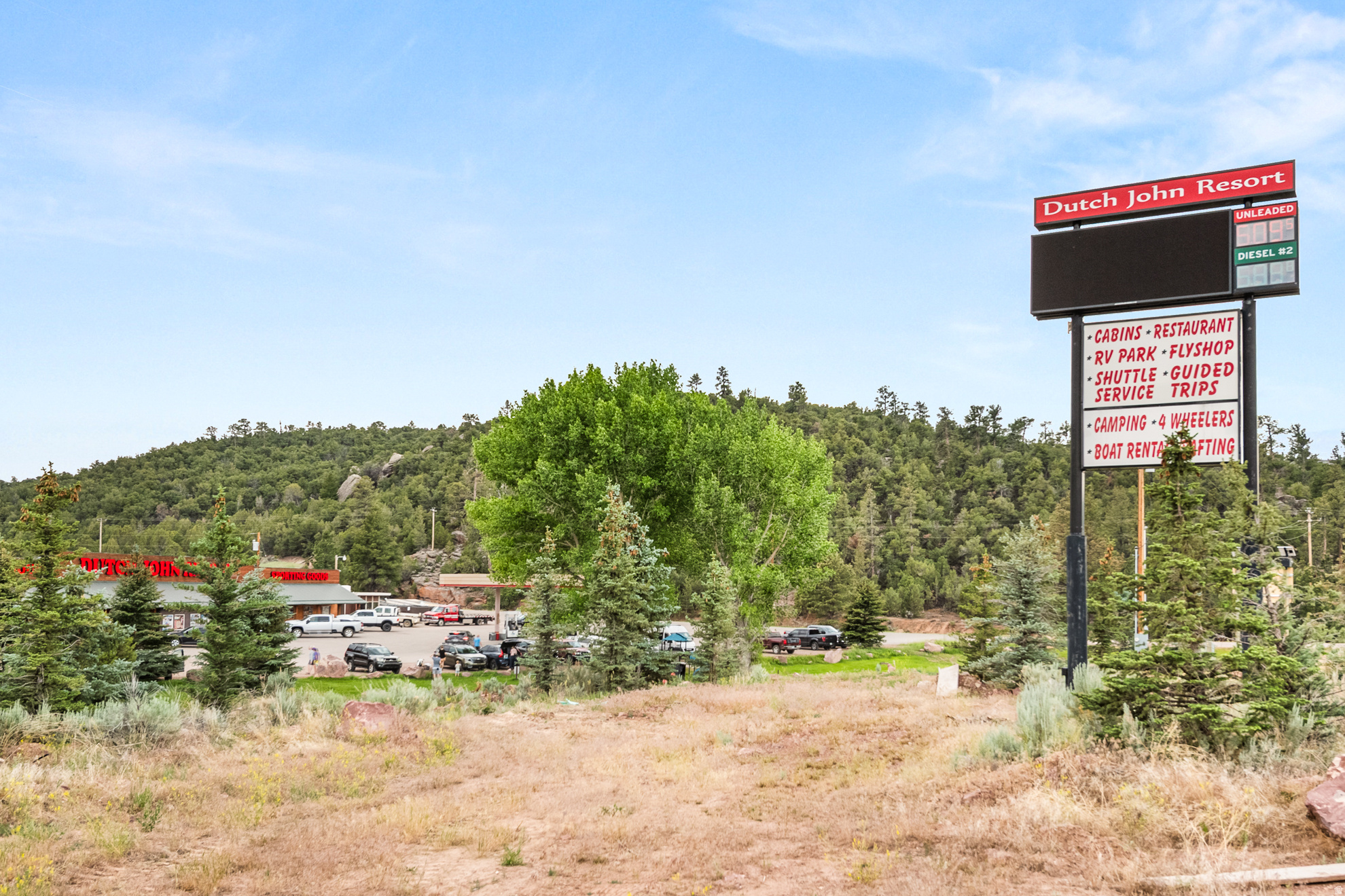 main property photo 25