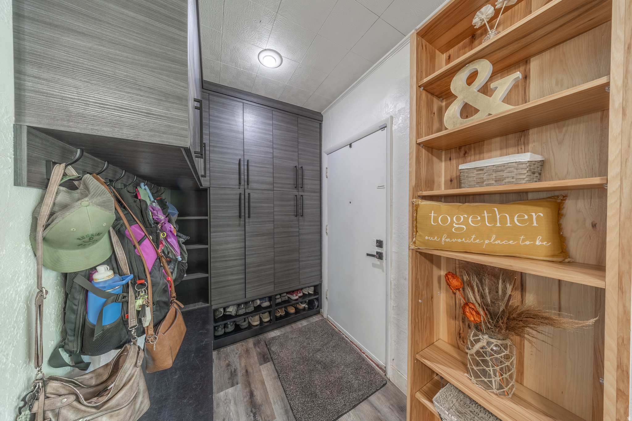 main property photo 18