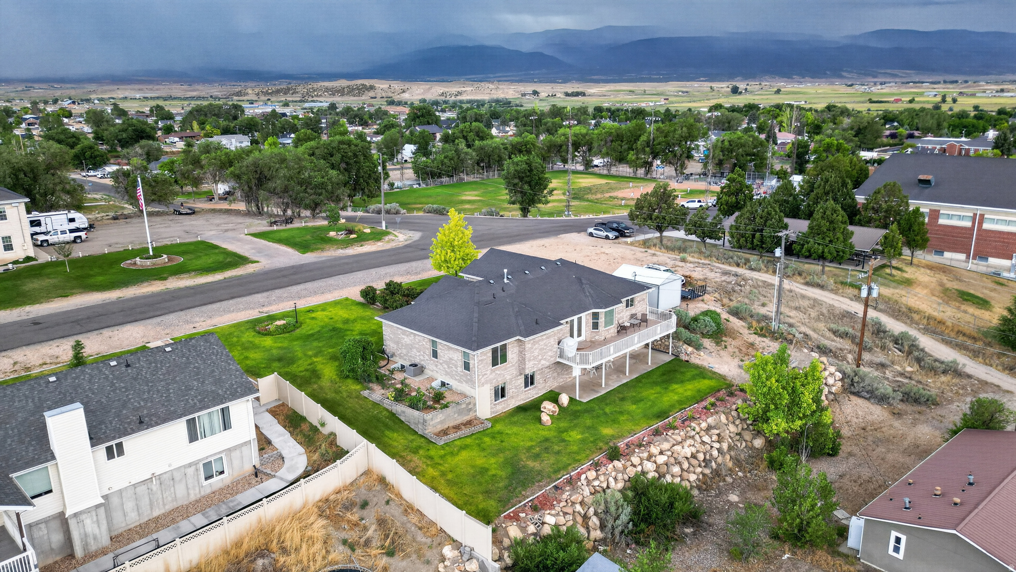 main property photo 52