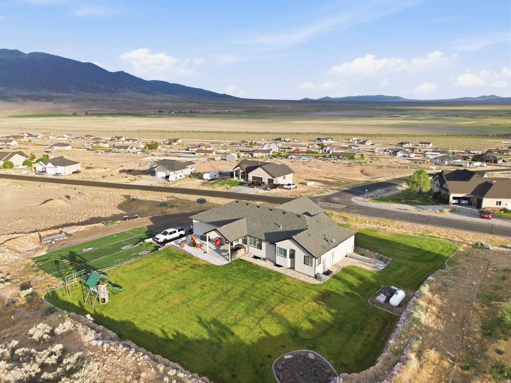 main property photo 45