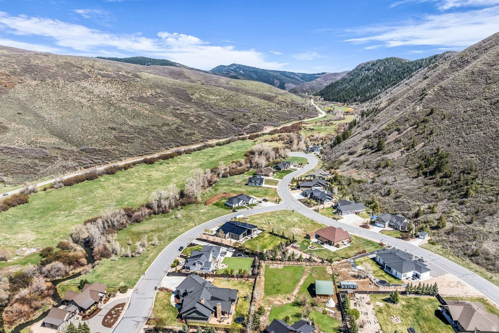 main property photo 70
