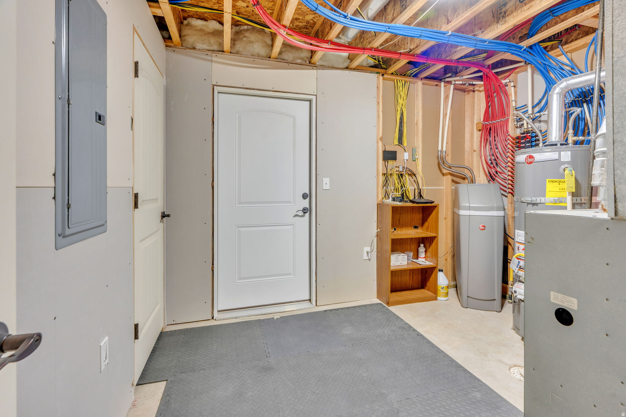main property photo 39
