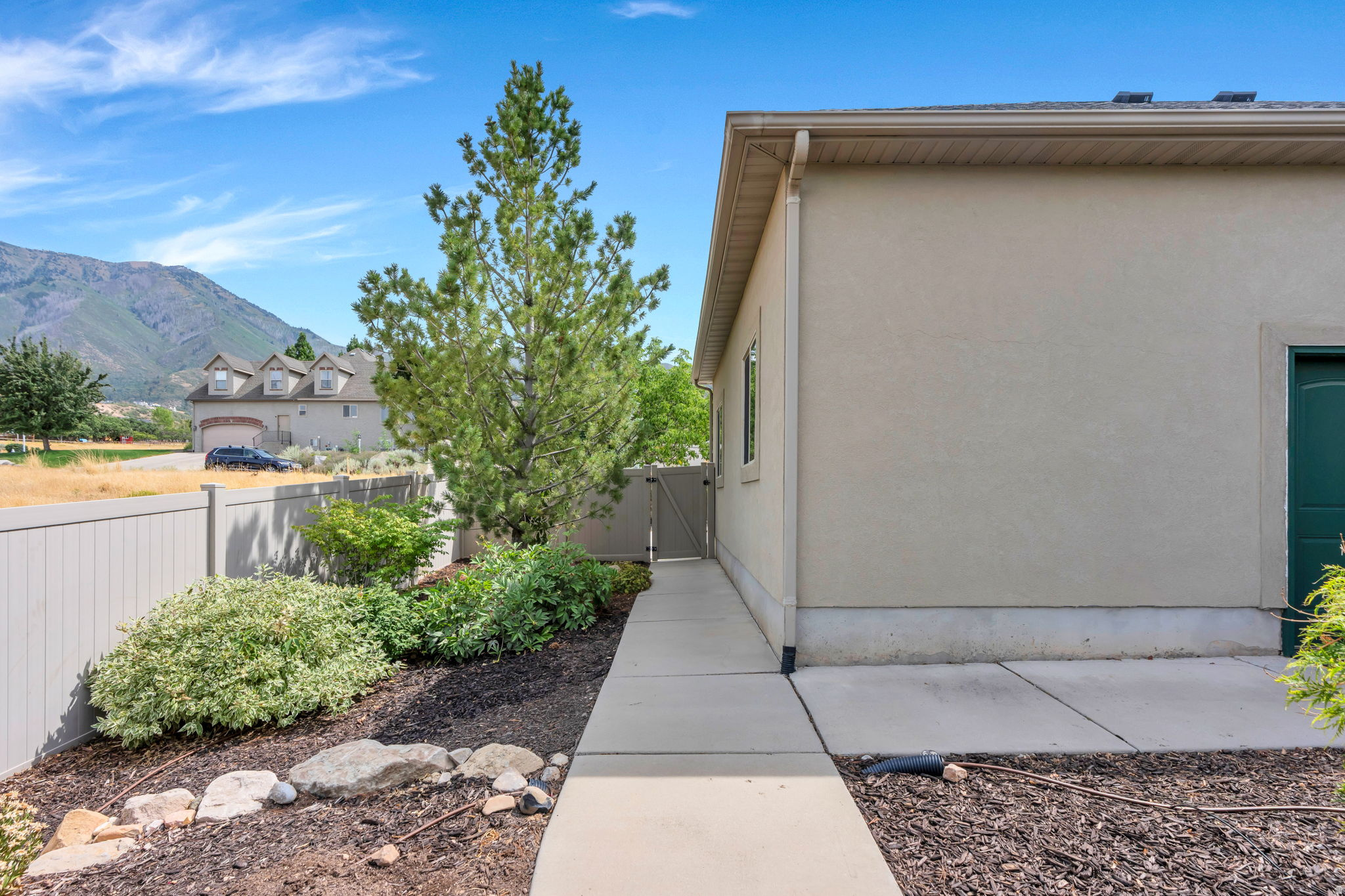 main property photo 54