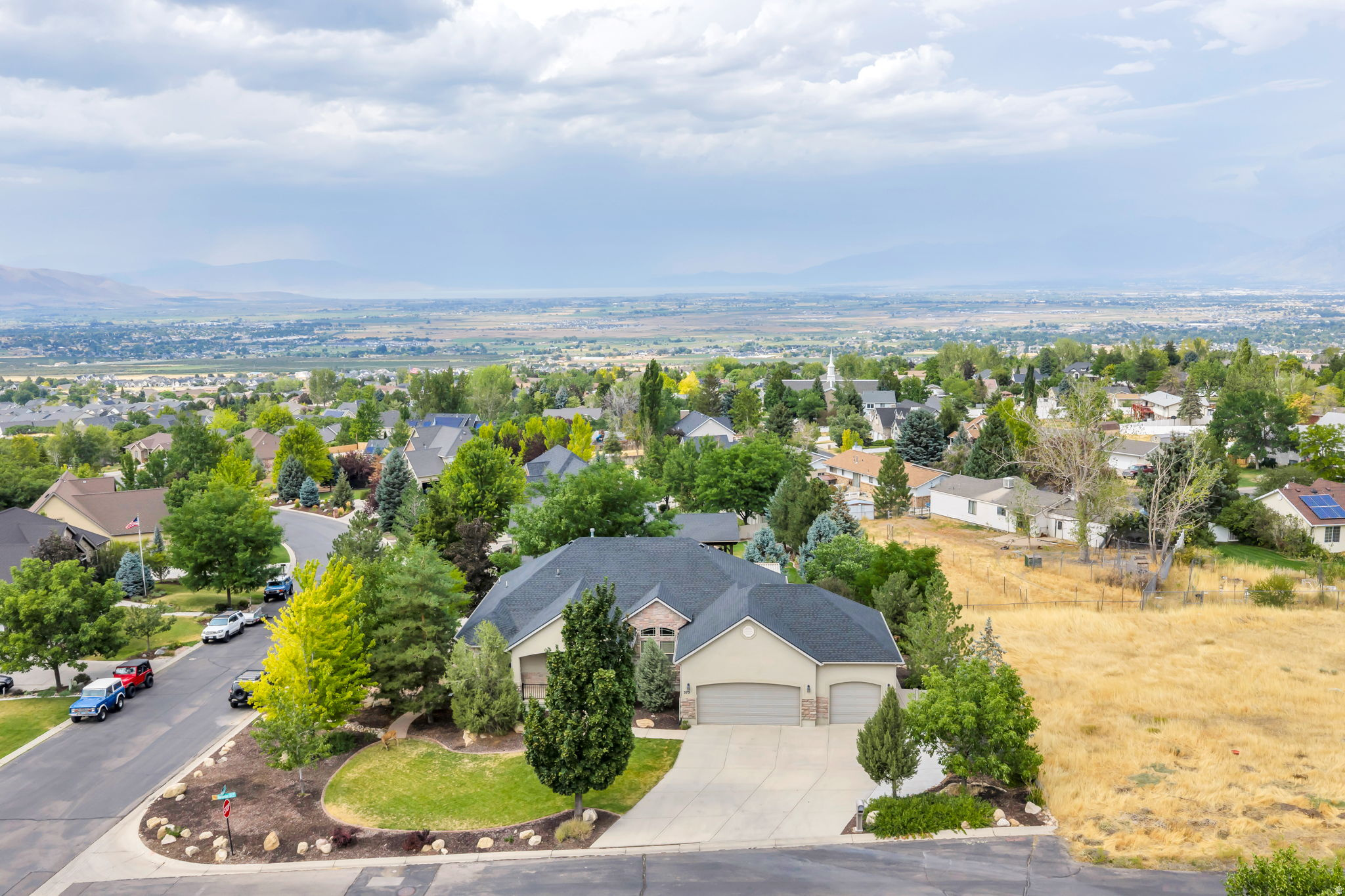 main property photo 65