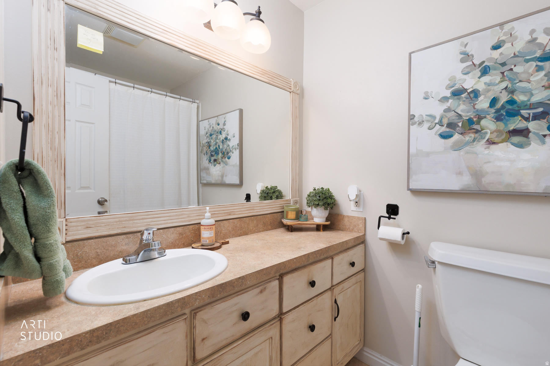 main property photo 11