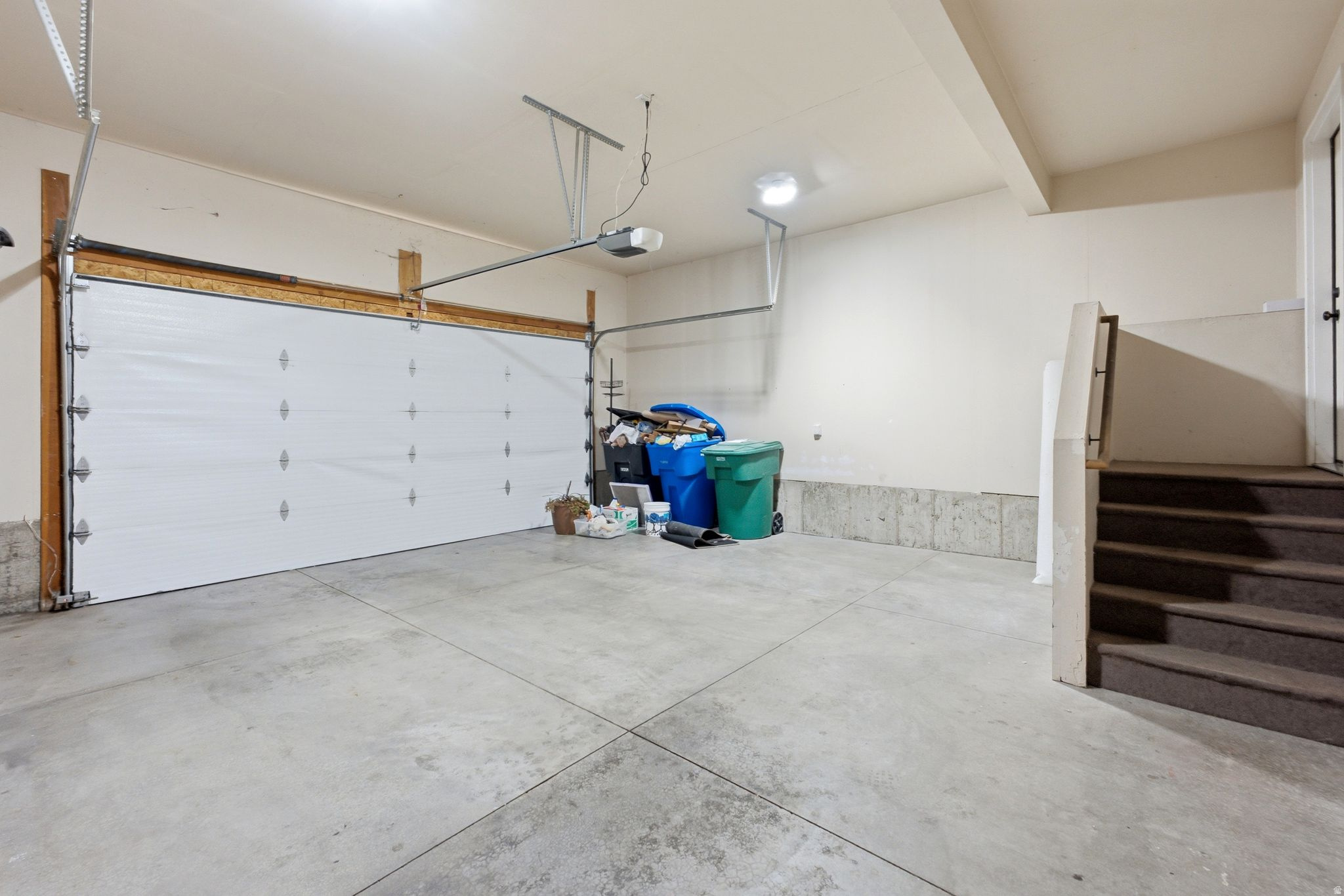 main property photo 59