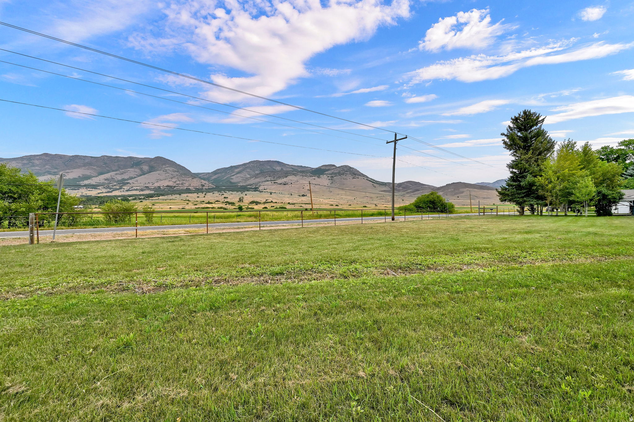 main property photo 11