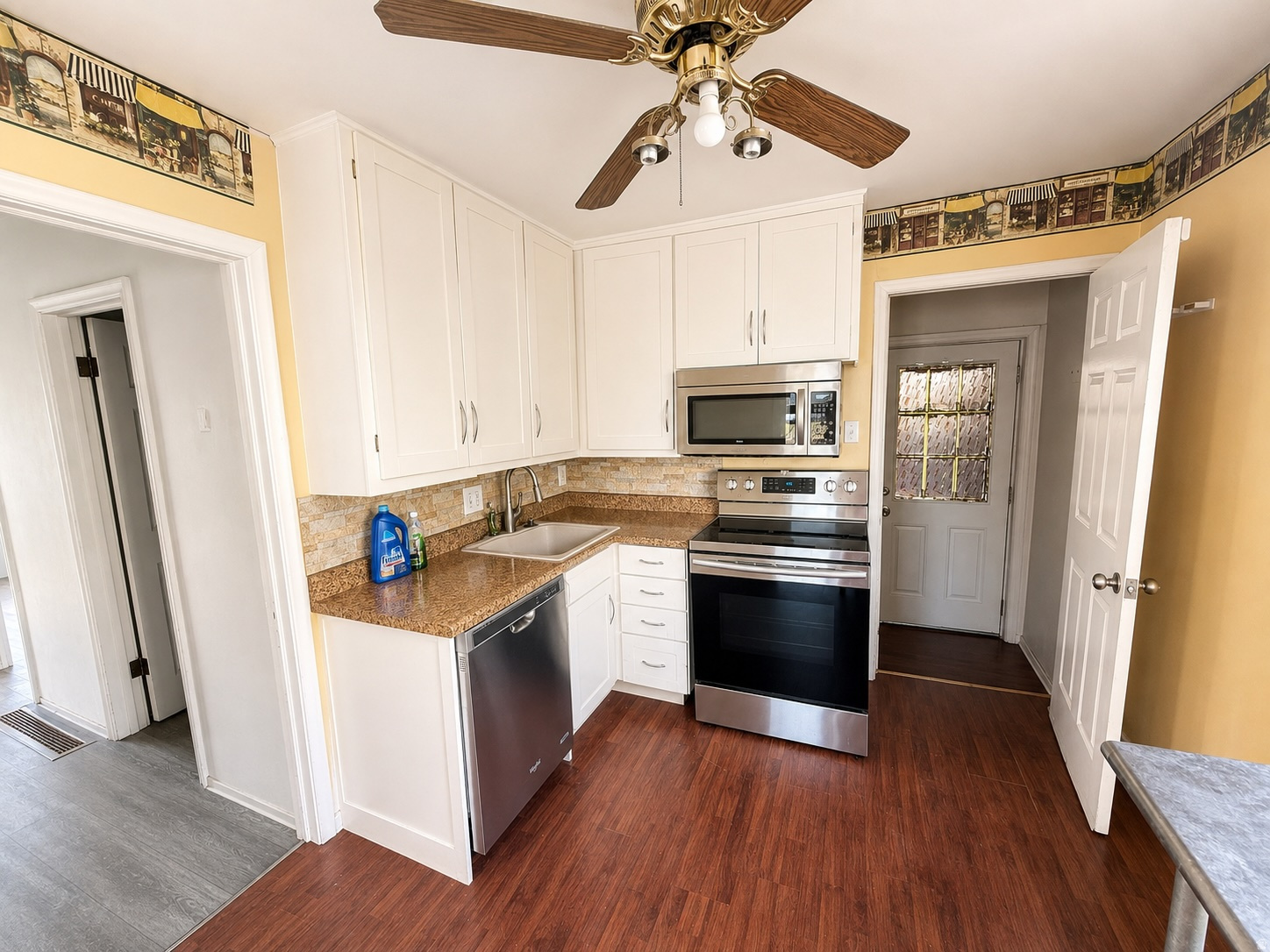 main property photo 2