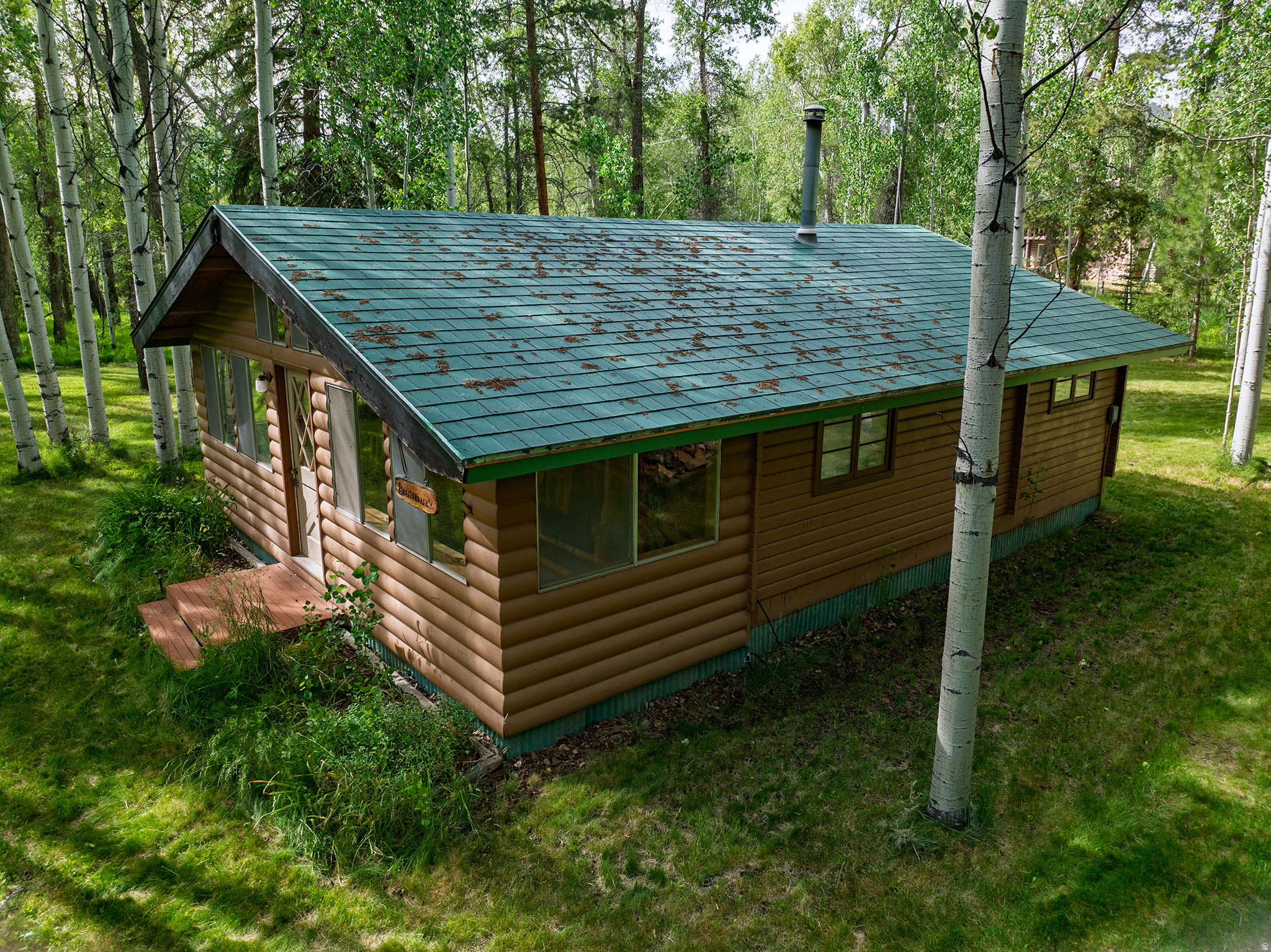 main property photo 13