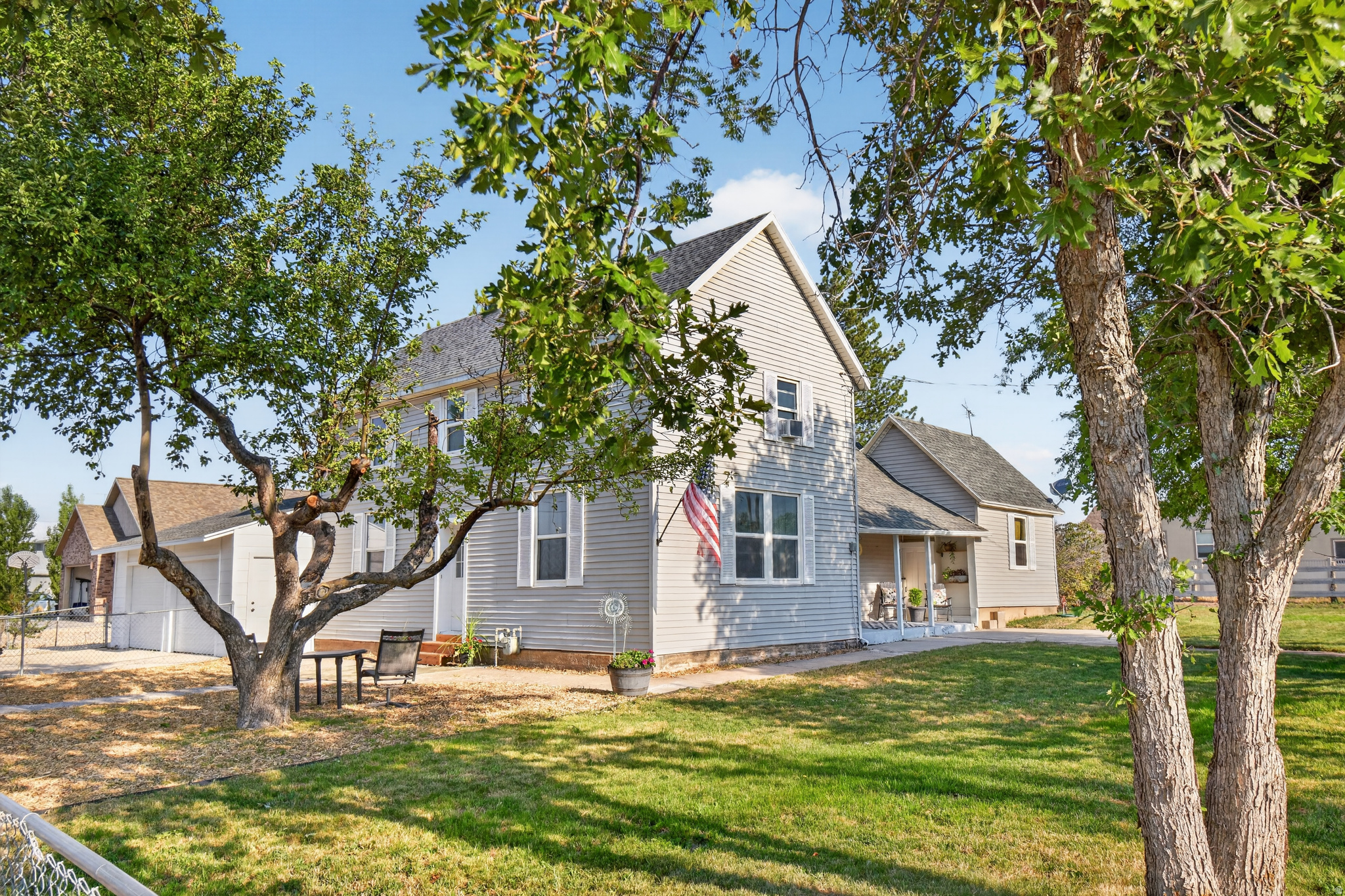 main property photo 57