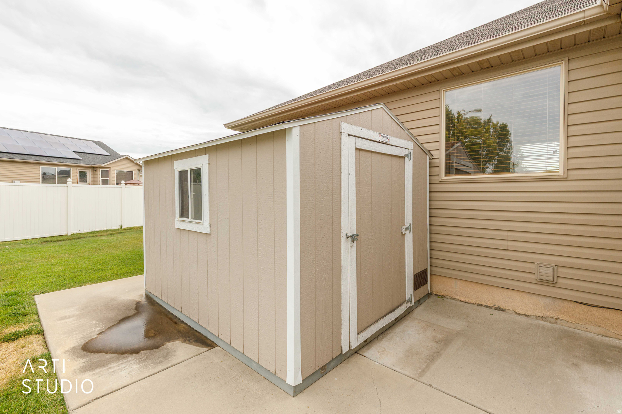 main property photo 34