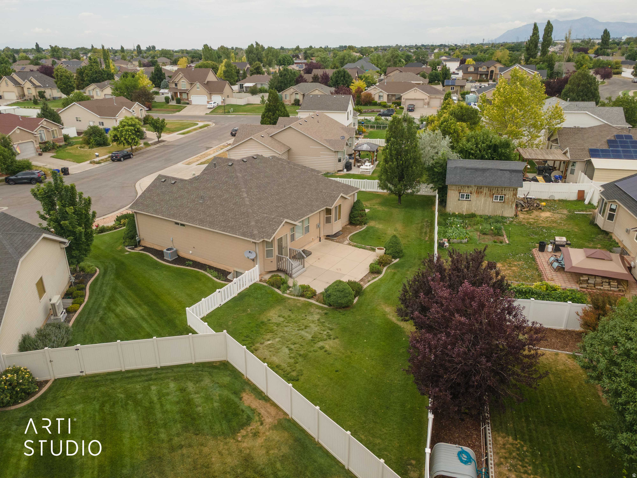 main property photo 43