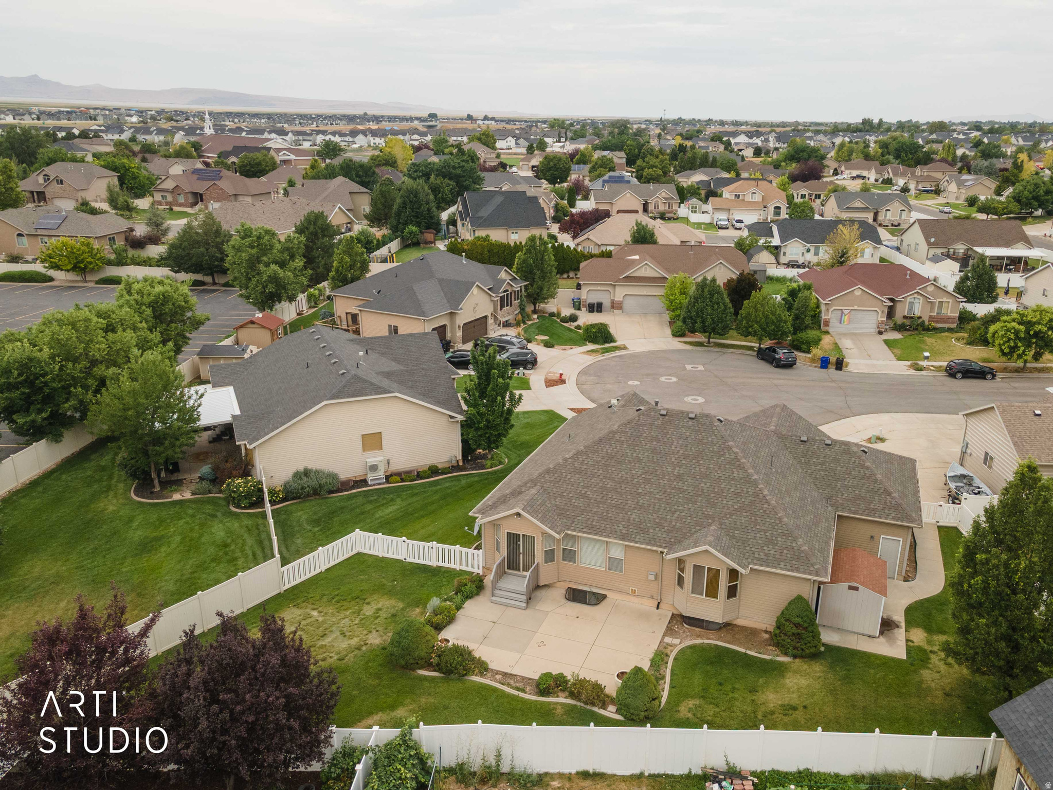 main property photo 44